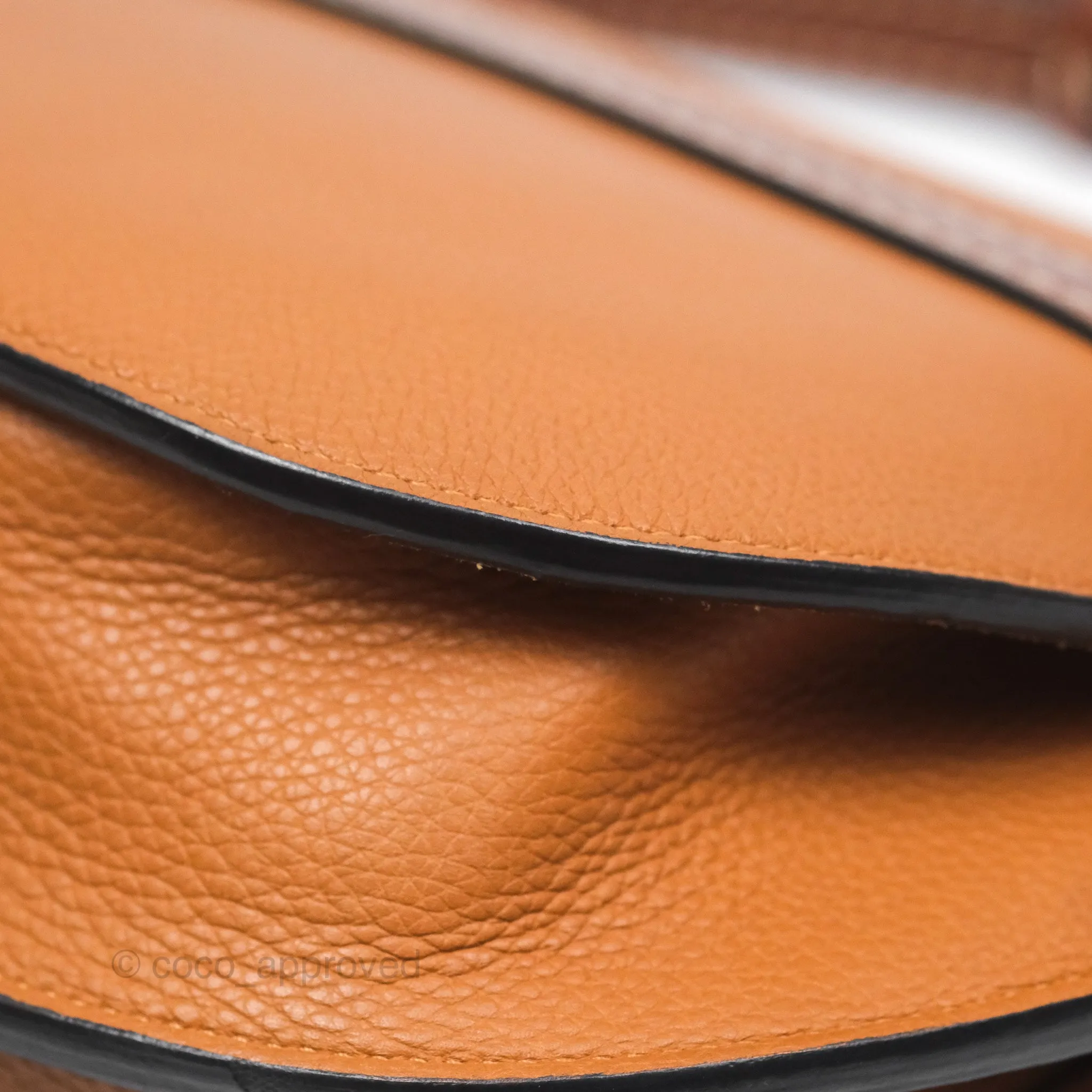 Loewe Small Gate Bag Grained Calfskin in Tan
