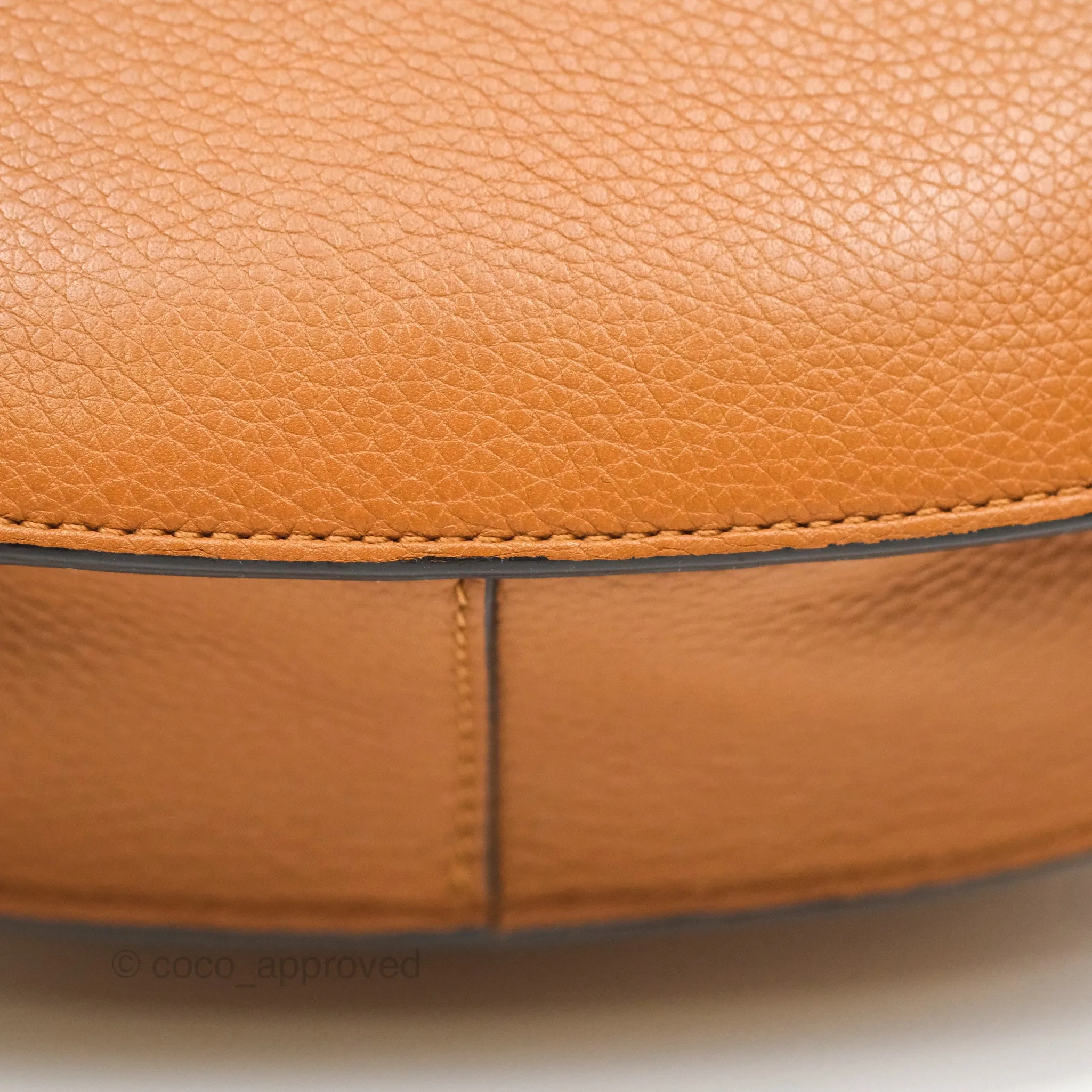 Loewe Small Gate Bag Grained Calfskin in Tan