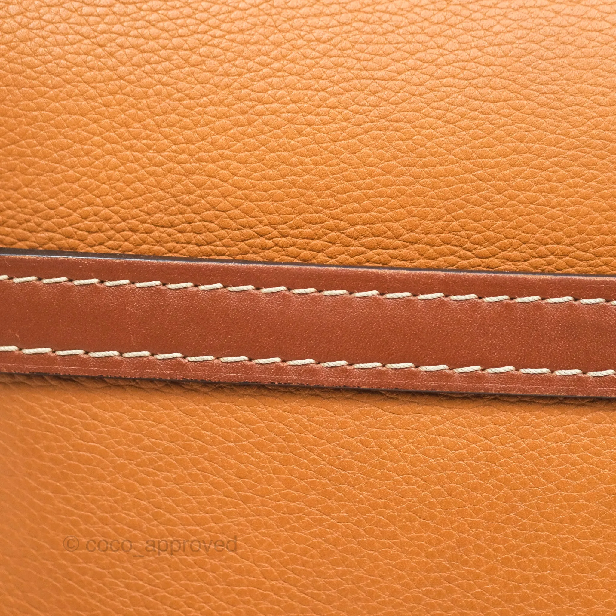 Loewe Small Gate Bag Grained Calfskin in Tan