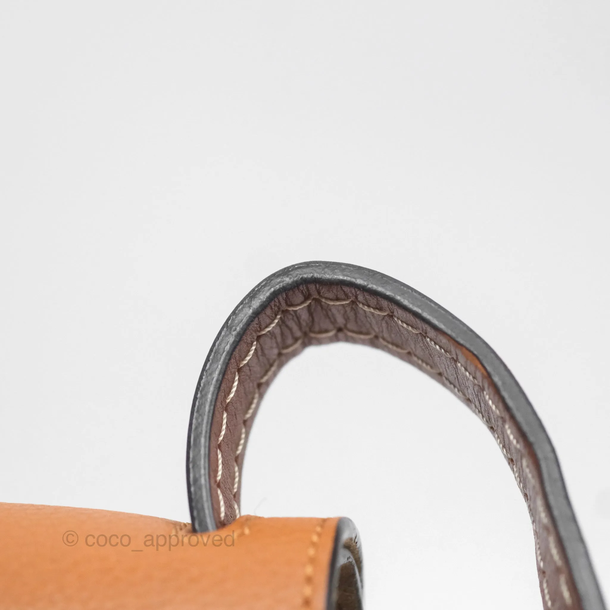 Loewe Small Gate Bag Grained Calfskin in Tan