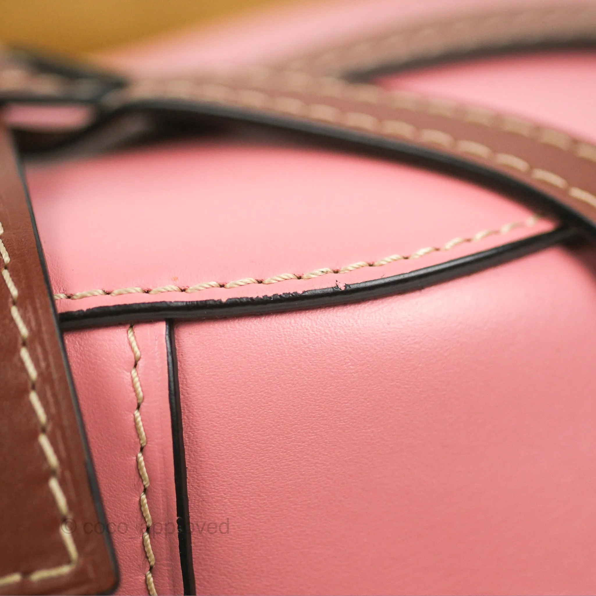 Loewe Small Gate Bag Smooth Calfskin in Tan/Pink