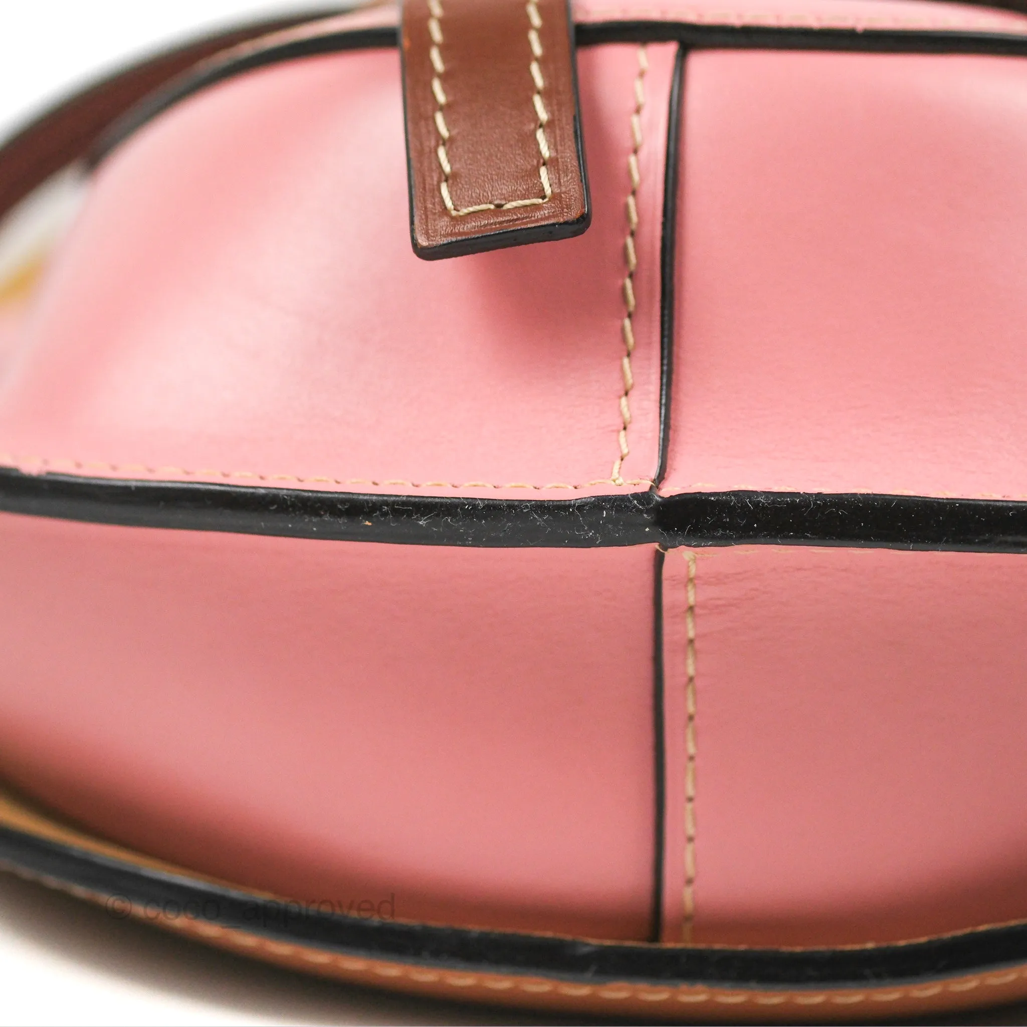 Loewe Small Gate Bag Smooth Calfskin in Tan/Pink