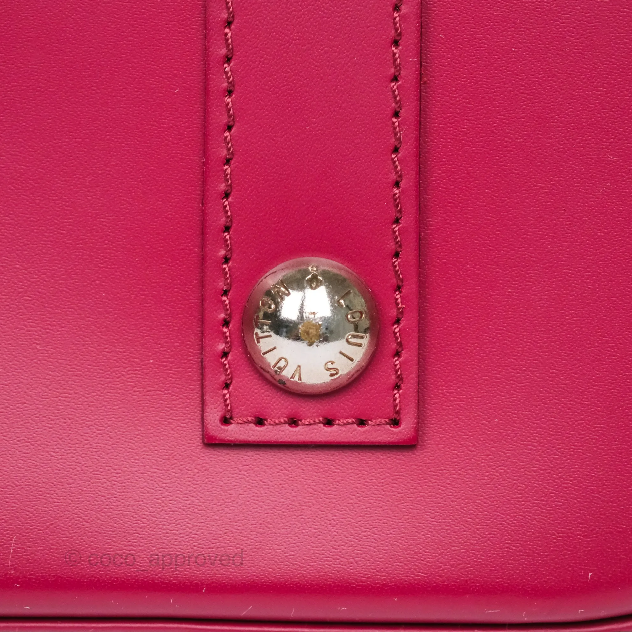 Louis Vuitton Alma PM Fuchsia Epi