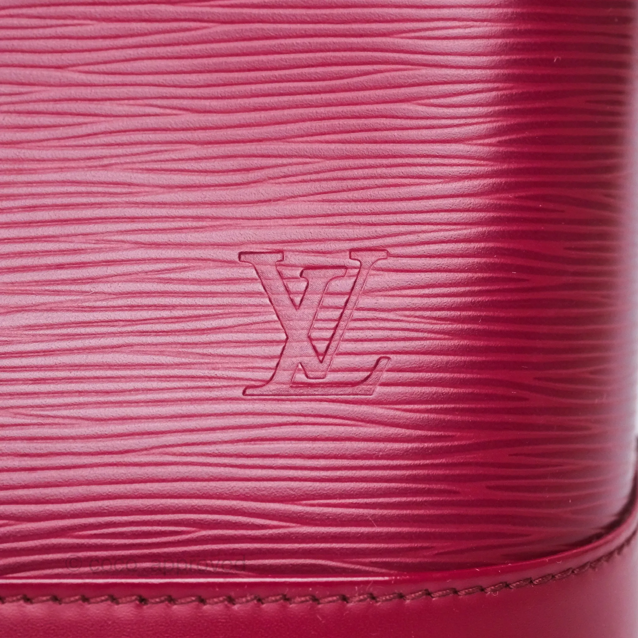 Louis Vuitton Alma PM Fuchsia Epi