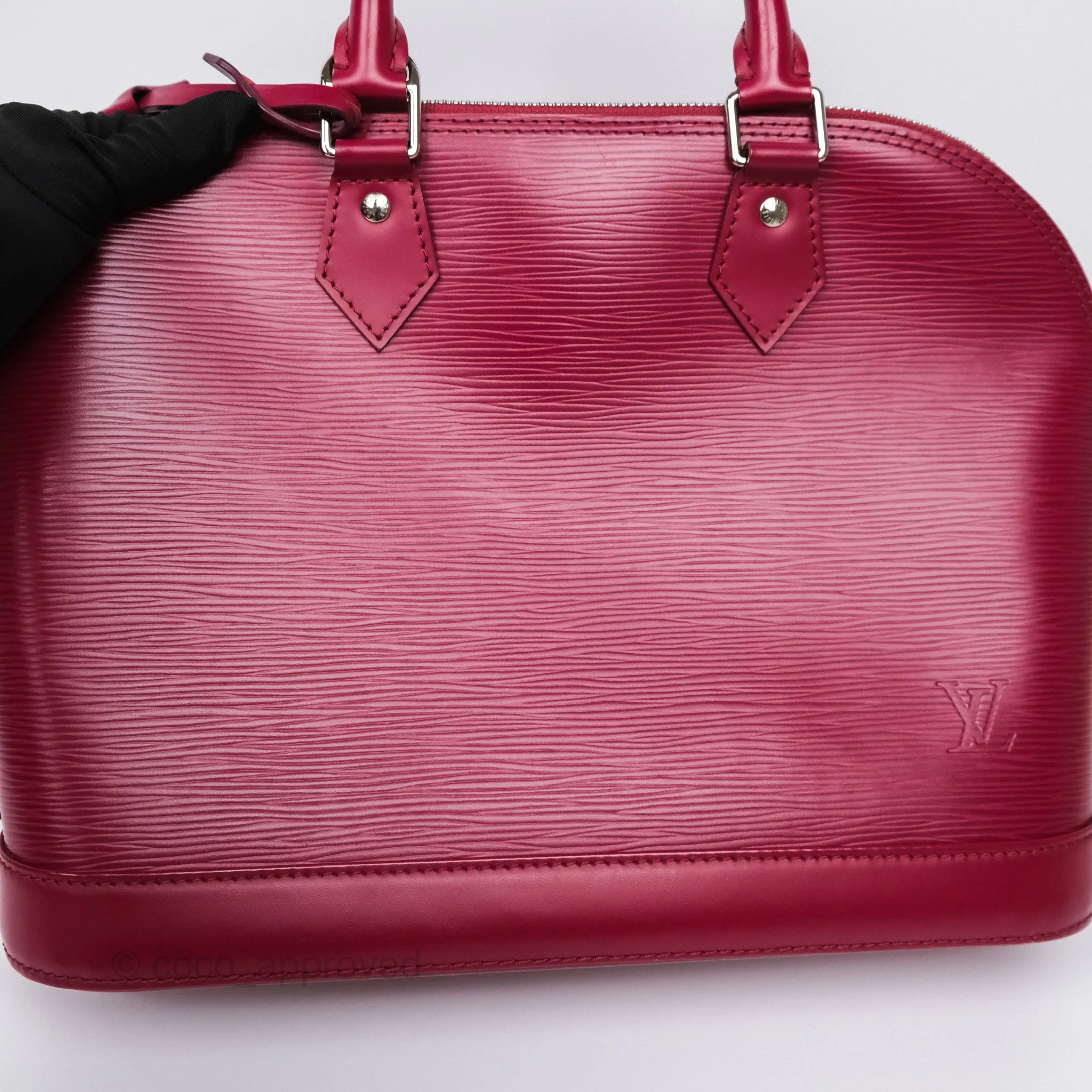 Louis Vuitton Alma PM Fuchsia Epi