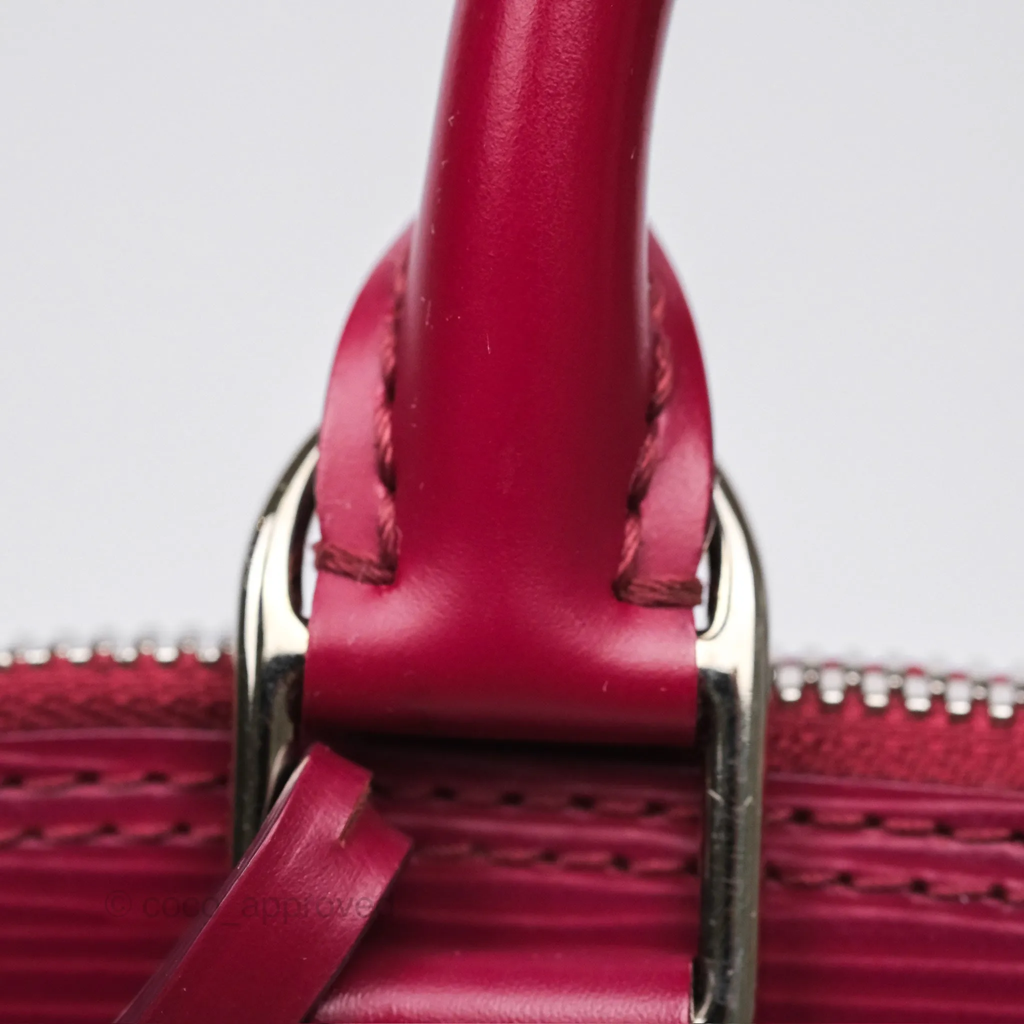 Louis Vuitton Alma PM Fuchsia Epi