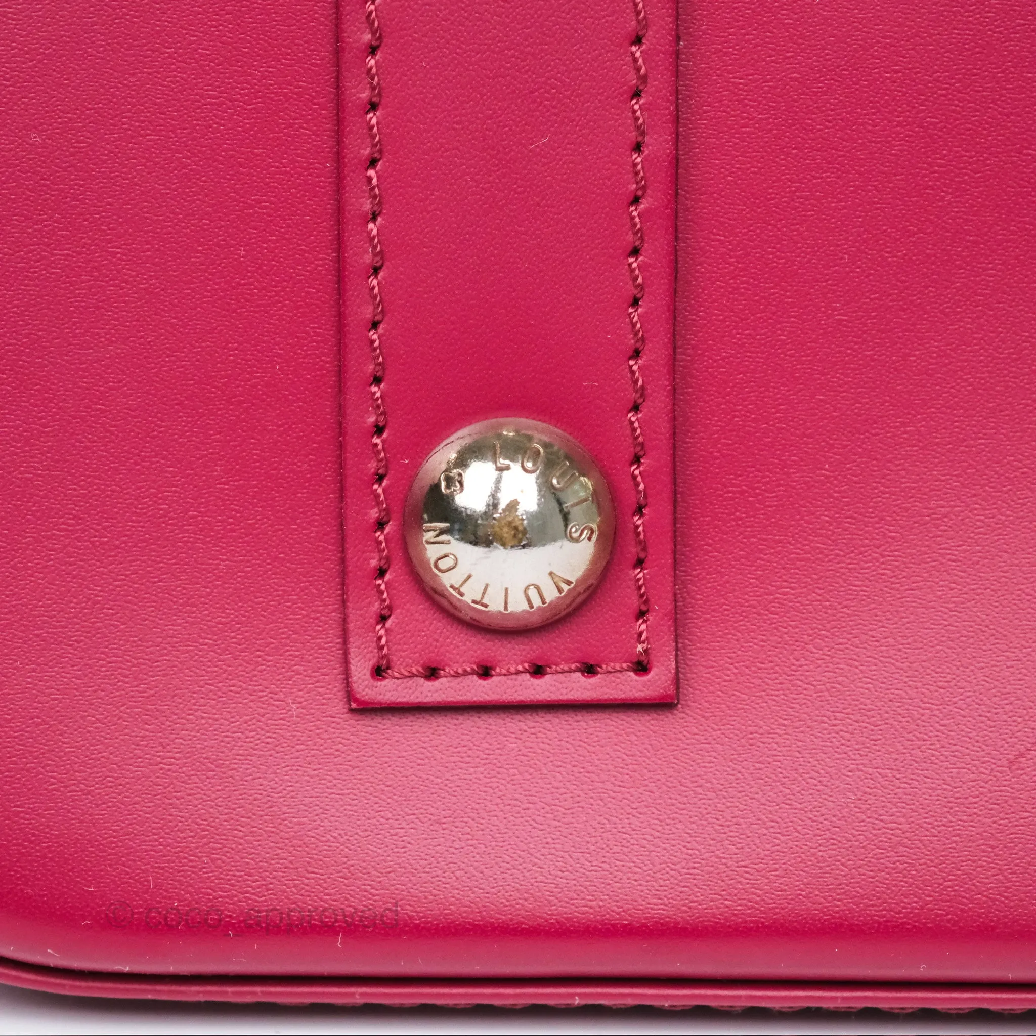 Louis Vuitton Alma PM Fuchsia Epi