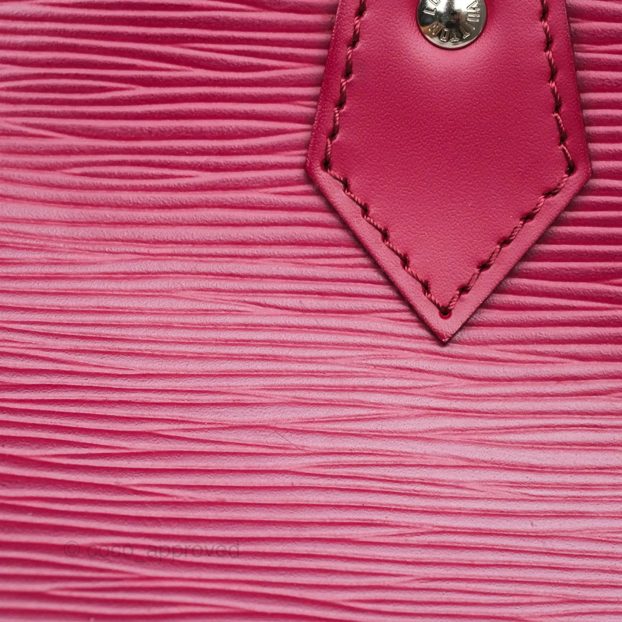 Louis Vuitton Alma PM Fuchsia Epi