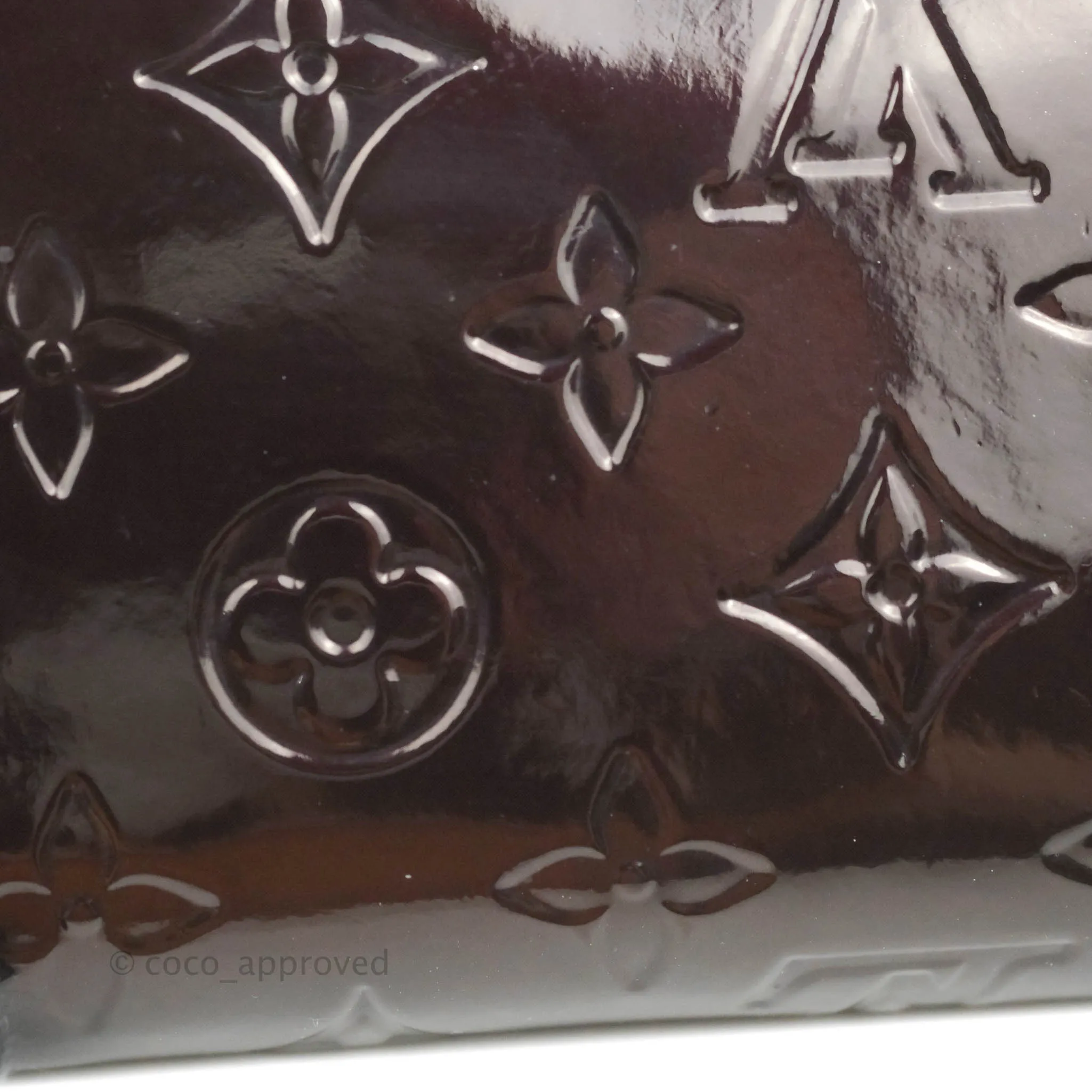Louis Vuitton Amarante Monogram Vernis Zippy Wallet