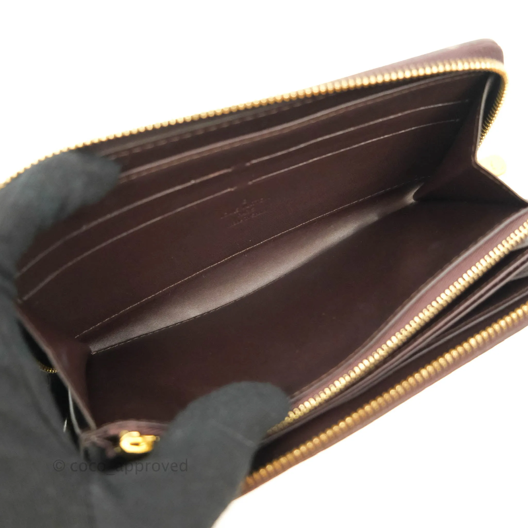 Louis Vuitton Amarante Monogram Vernis Zippy Wallet
