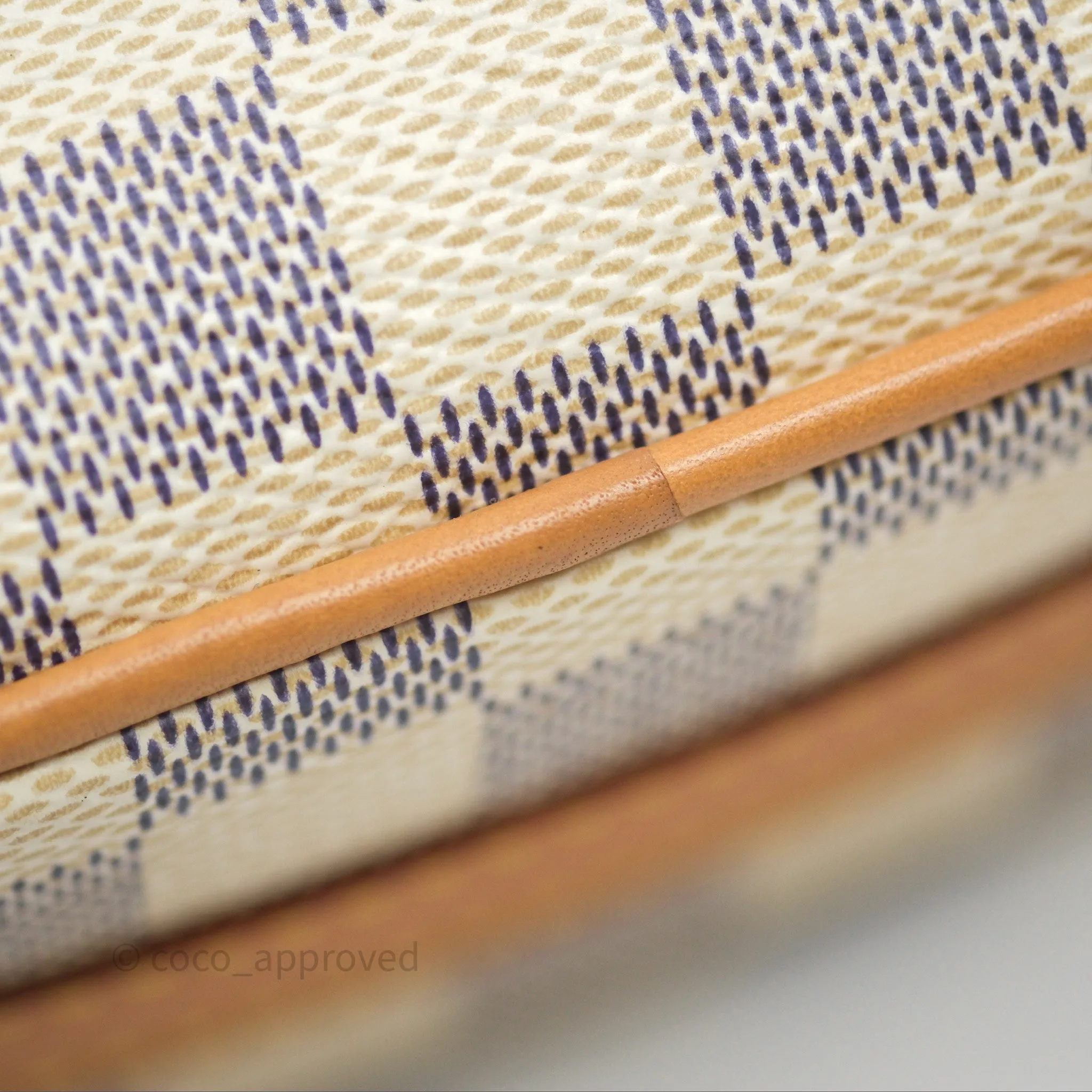 Louis Vuitton Boite Chapeau Souple PM Damier Azur
