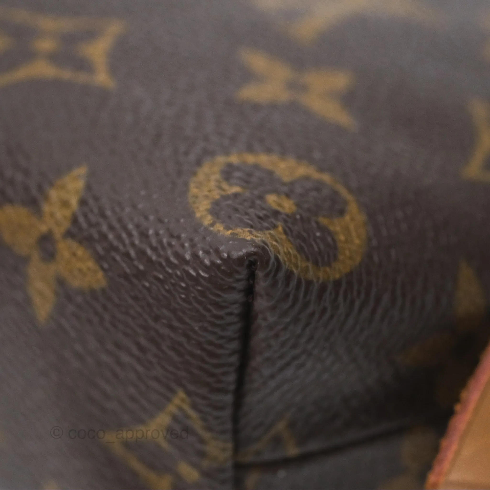 Louis Vuitton Cosmetic Pouch Monogram Canvas
