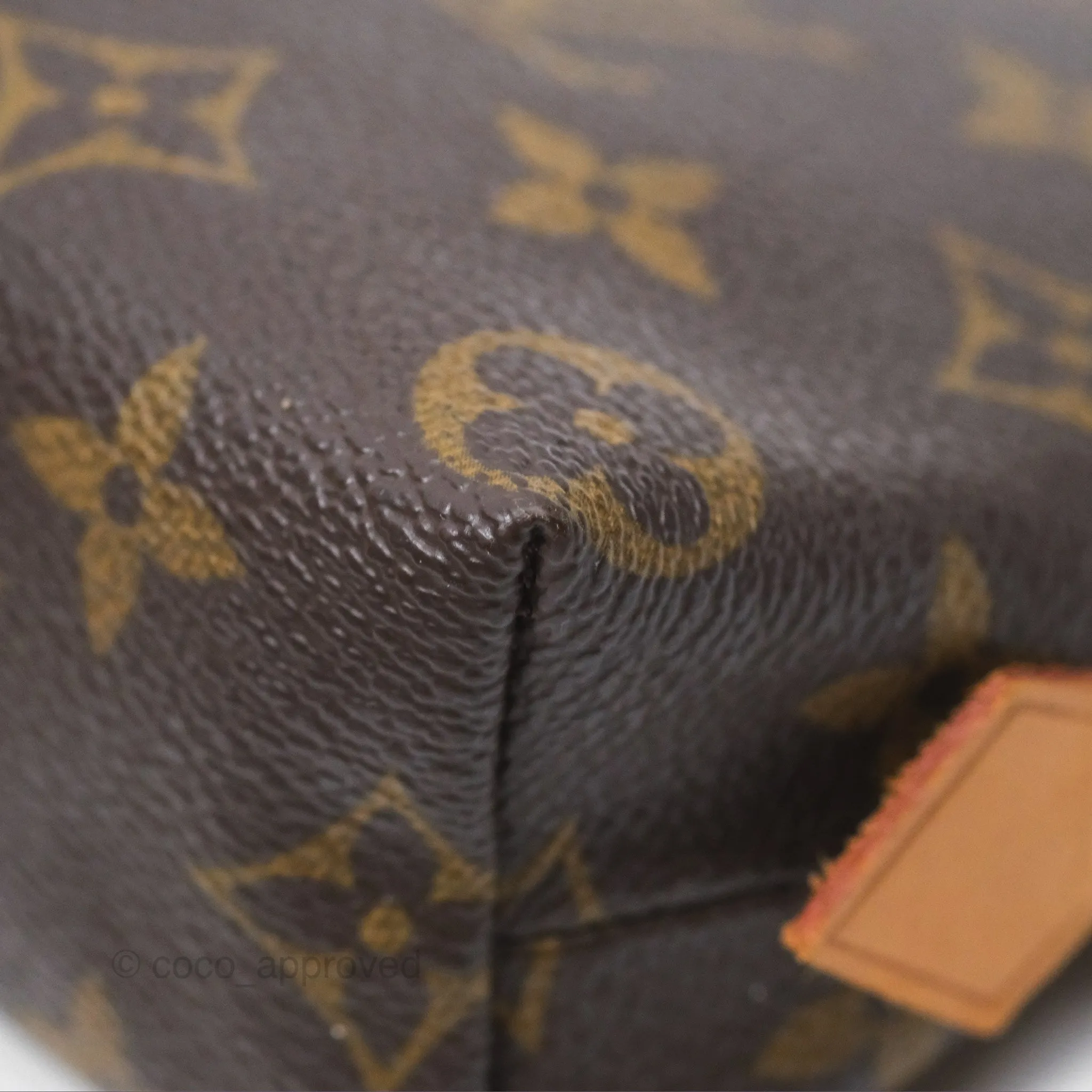 Louis Vuitton Cosmetic Pouch Monogram Canvas