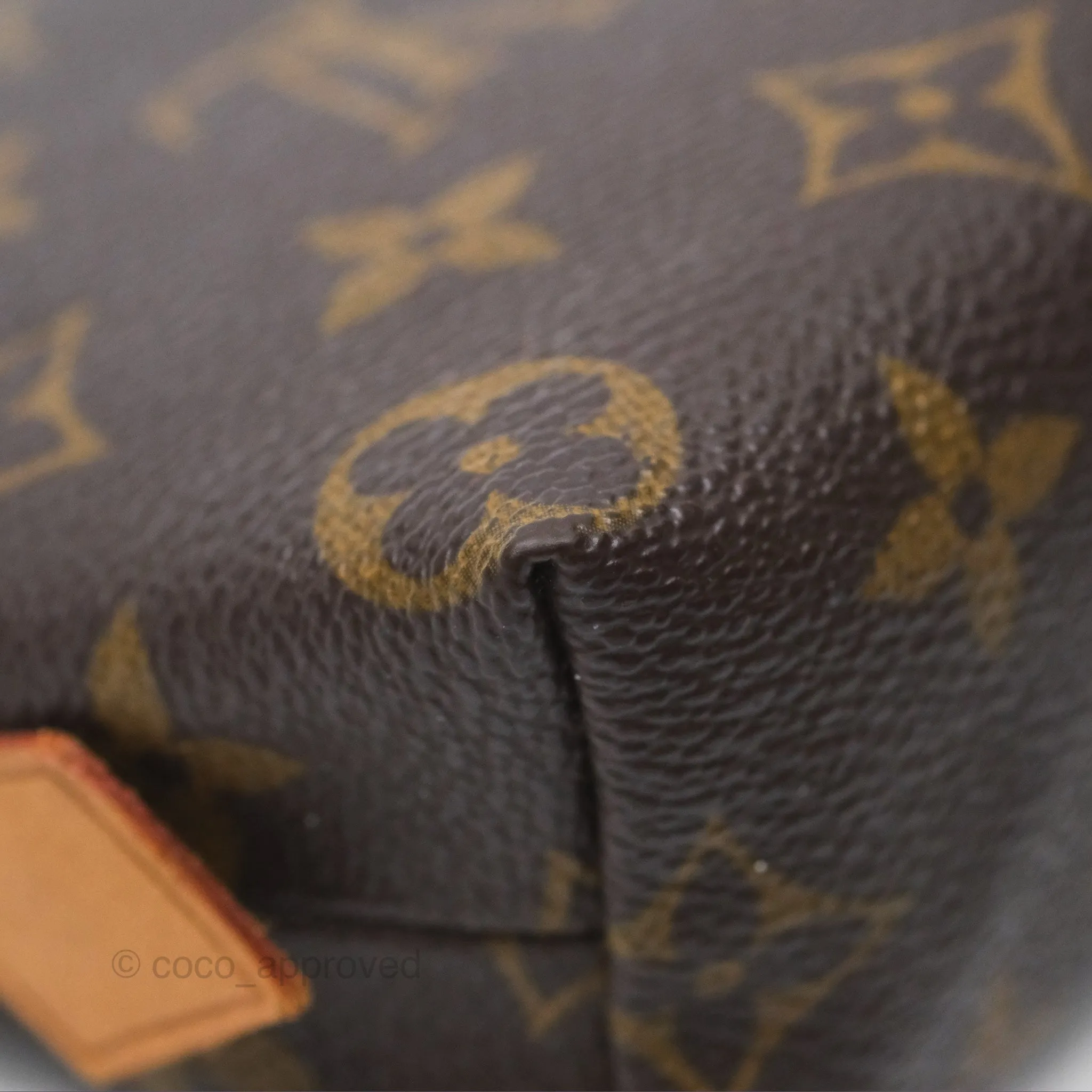 Louis Vuitton Cosmetic Pouch Monogram Canvas