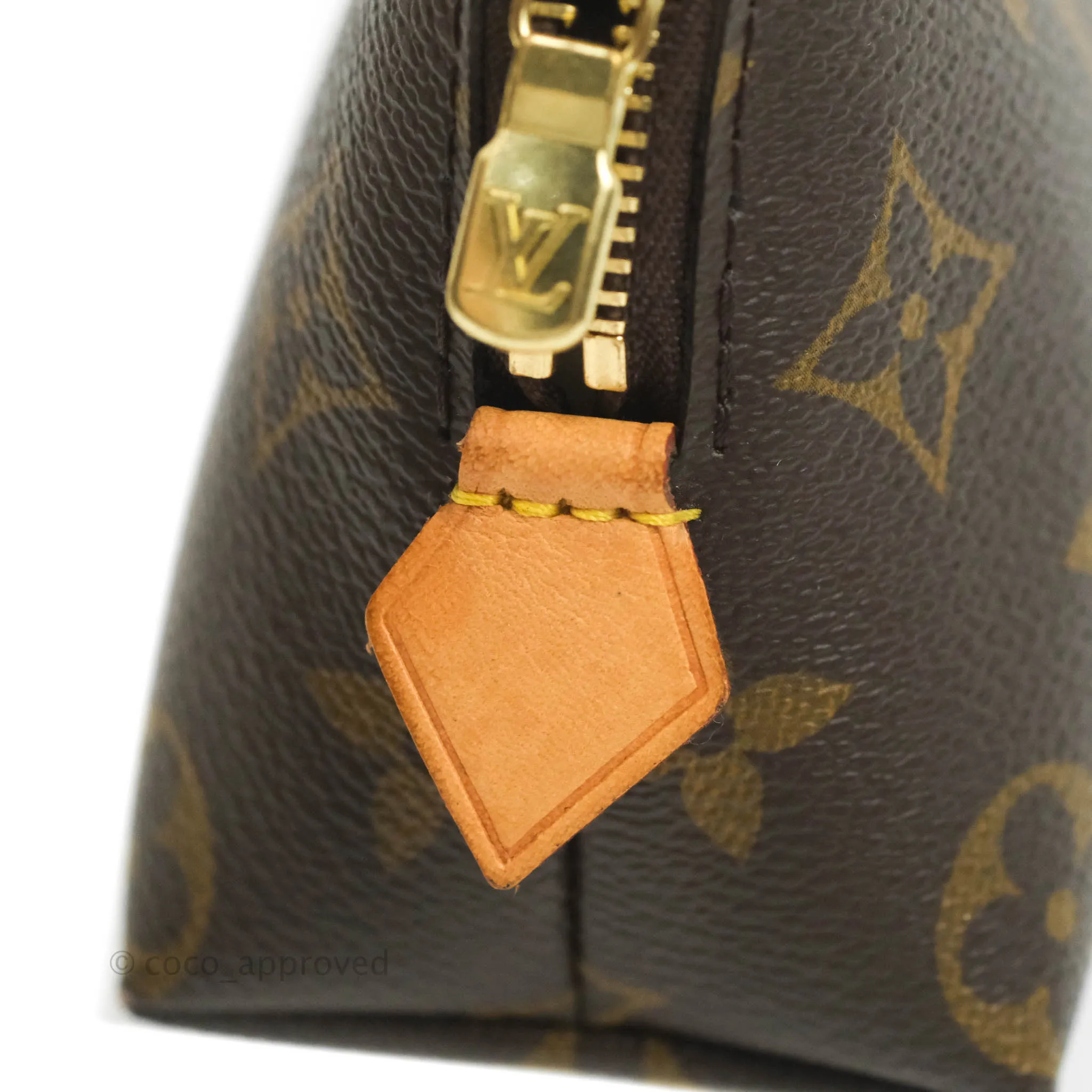 Louis Vuitton Cosmetic Pouch Monogram Canvas