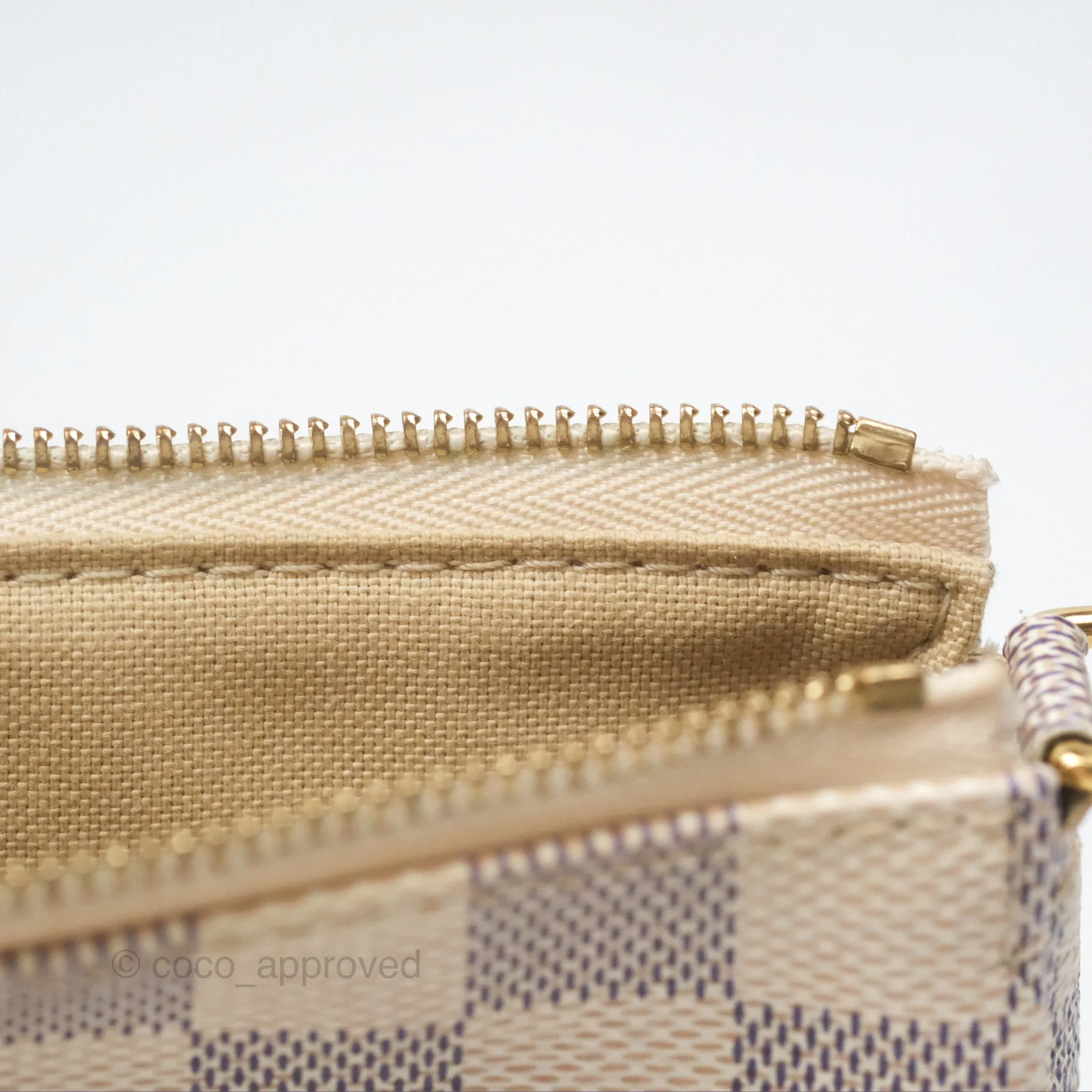 Louis Vuitton Damier Azur Pochette Accessories