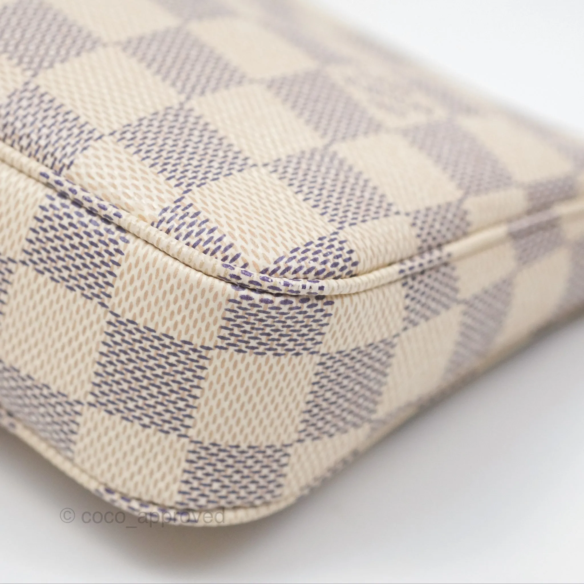 Louis Vuitton Damier Azur Pochette Accessories