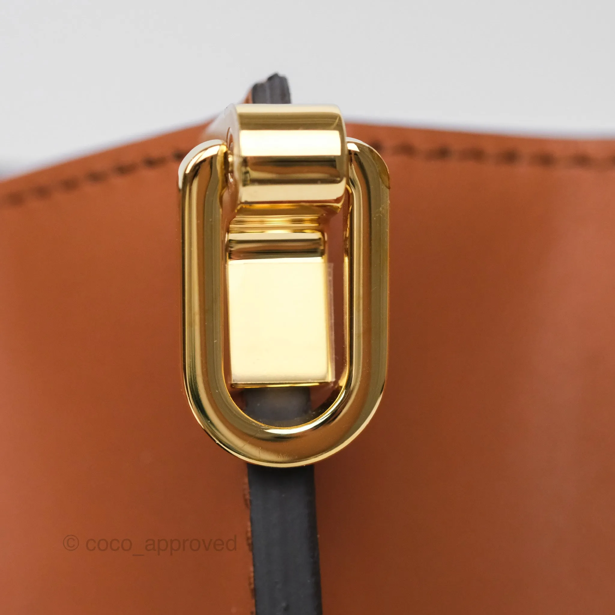 Louis Vuitton Dauphine Bag MM Monogram Canvas