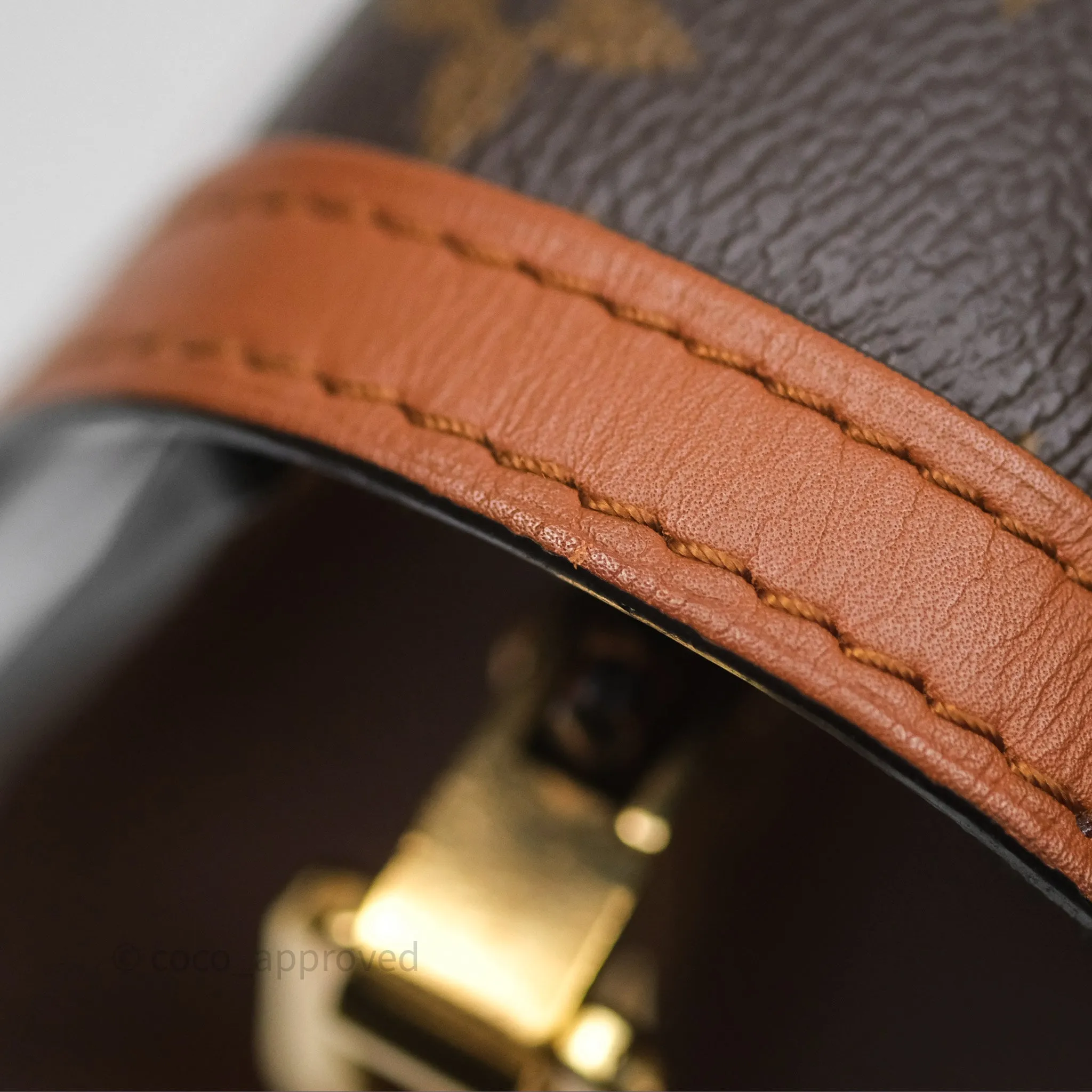 Louis Vuitton Dauphine Bag MM Monogram Canvas