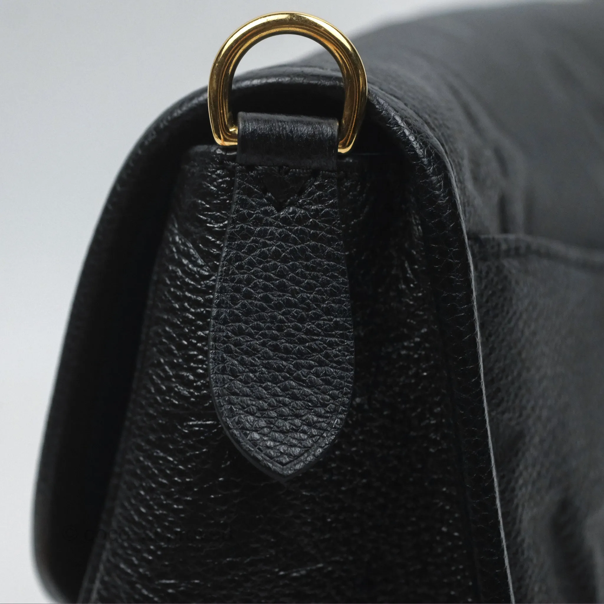 Louis Vuitton Diane Black Monogram Empreinte Leather