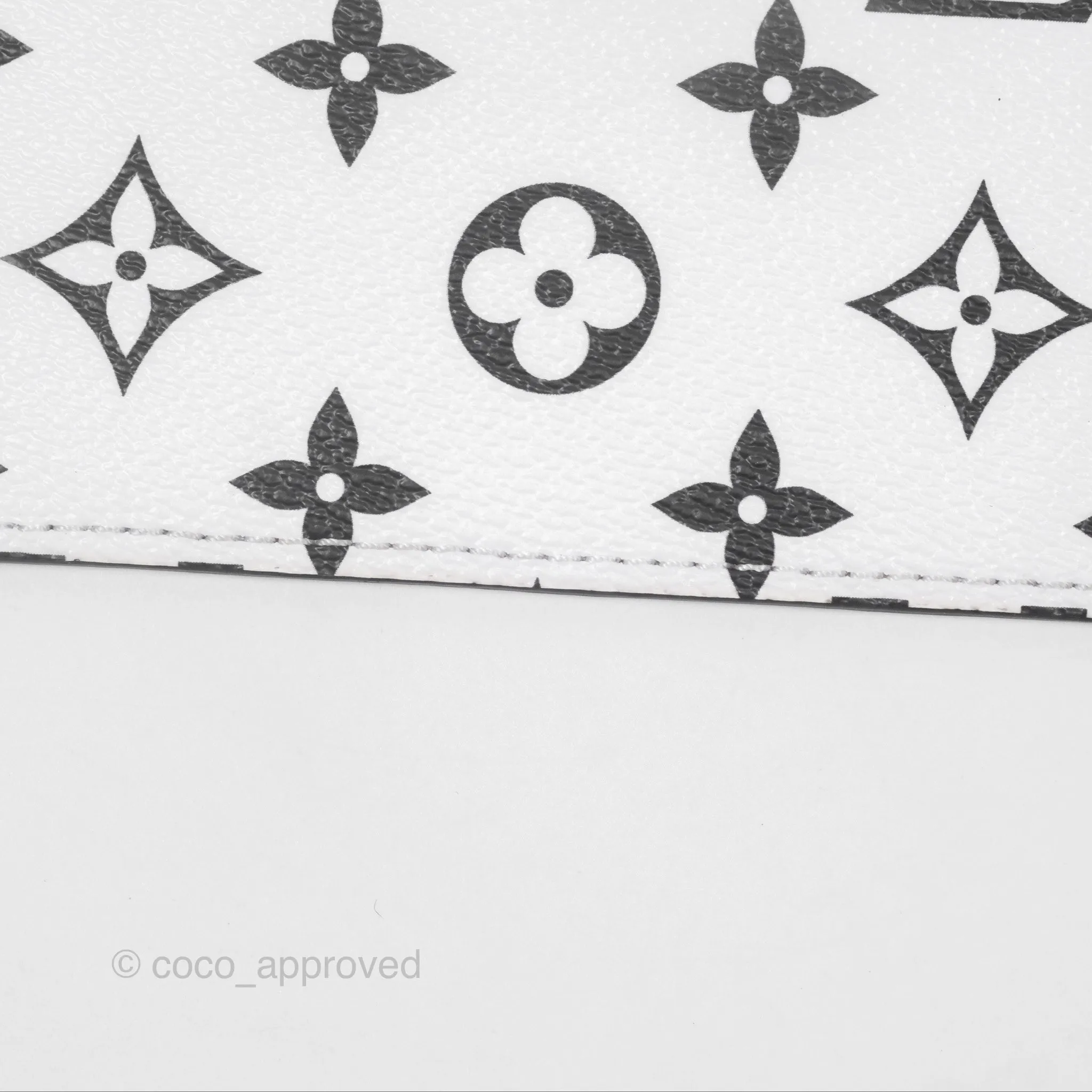 Louis Vuitton Marelle Tote BB Black