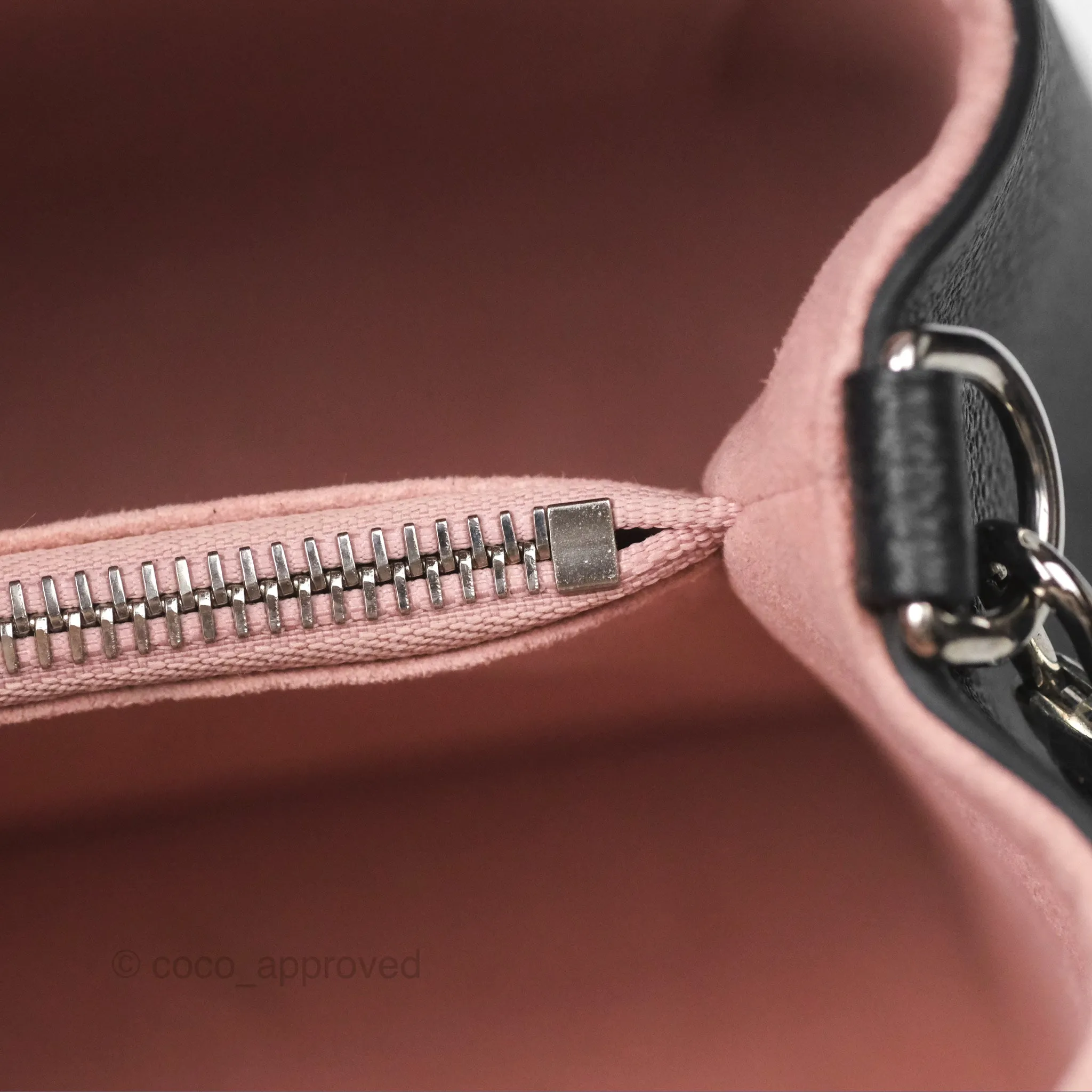 Louis Vuitton Marelle Tote BB Black