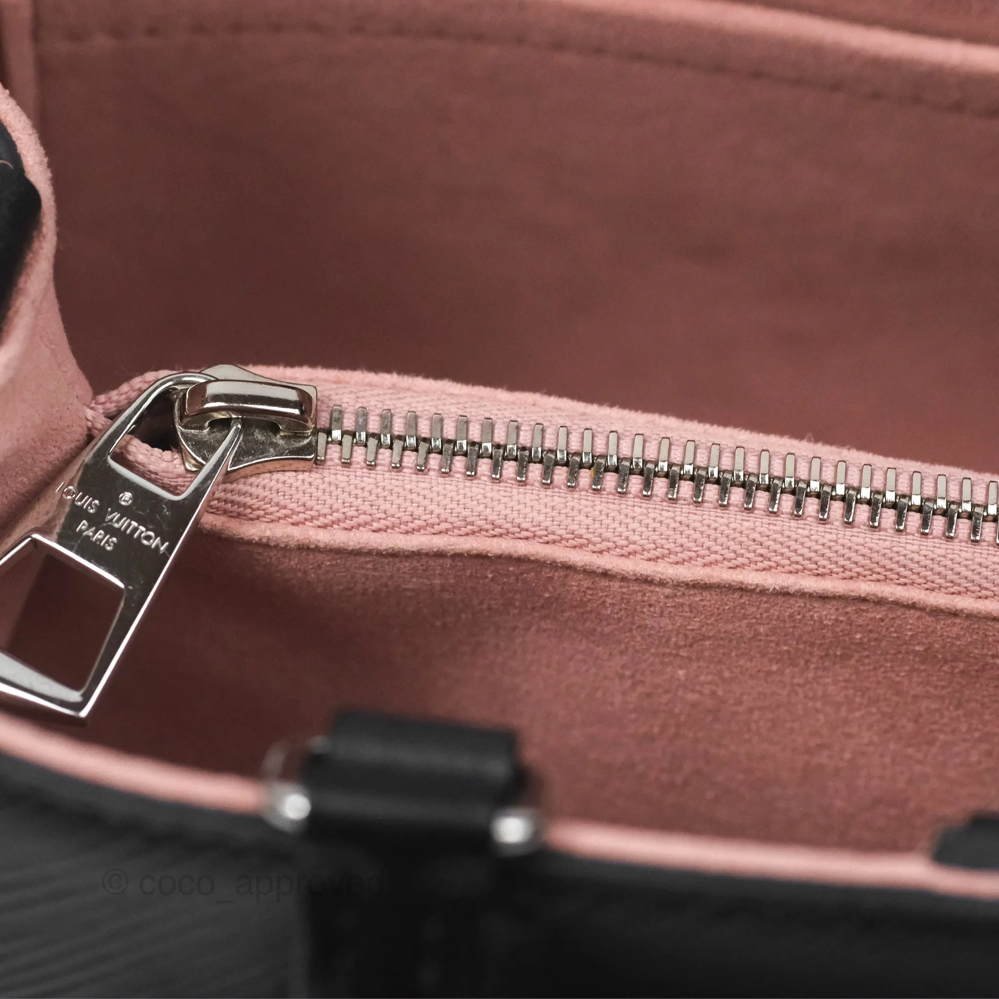 Louis Vuitton Marelle Tote BB Black