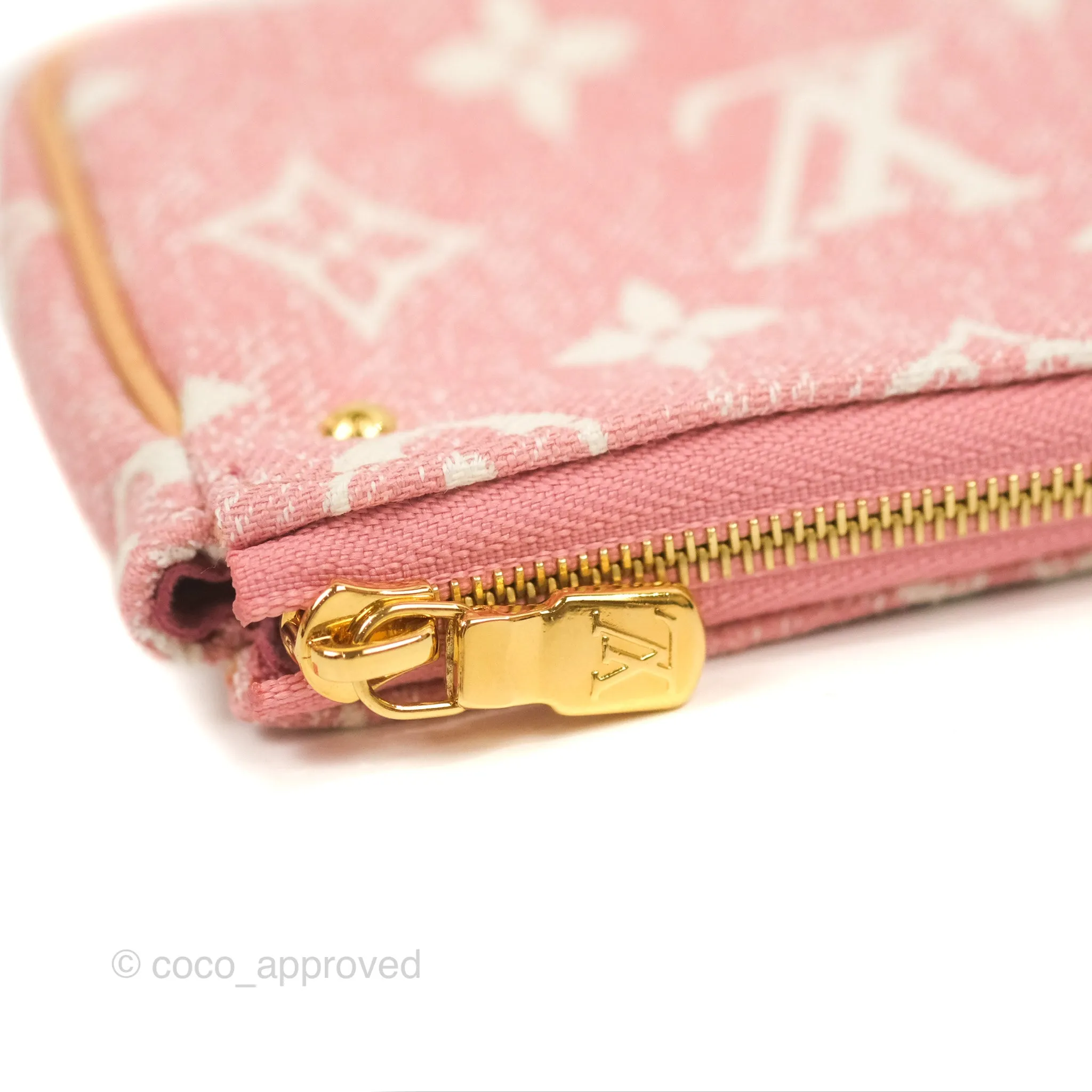 Louis Vuitton Micro Pochette Accessories Rose Denim