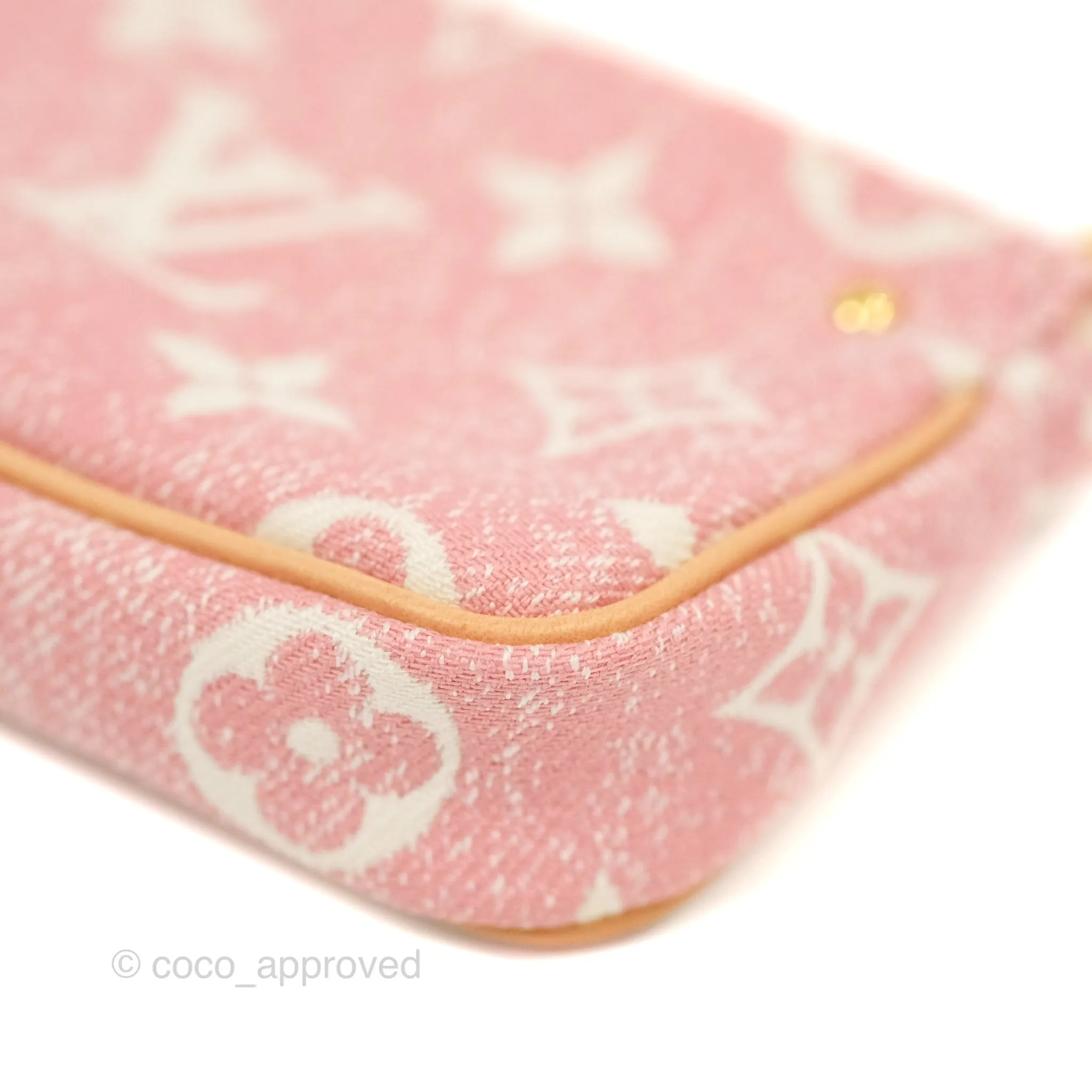 Louis Vuitton Micro Pochette Accessories Rose Denim