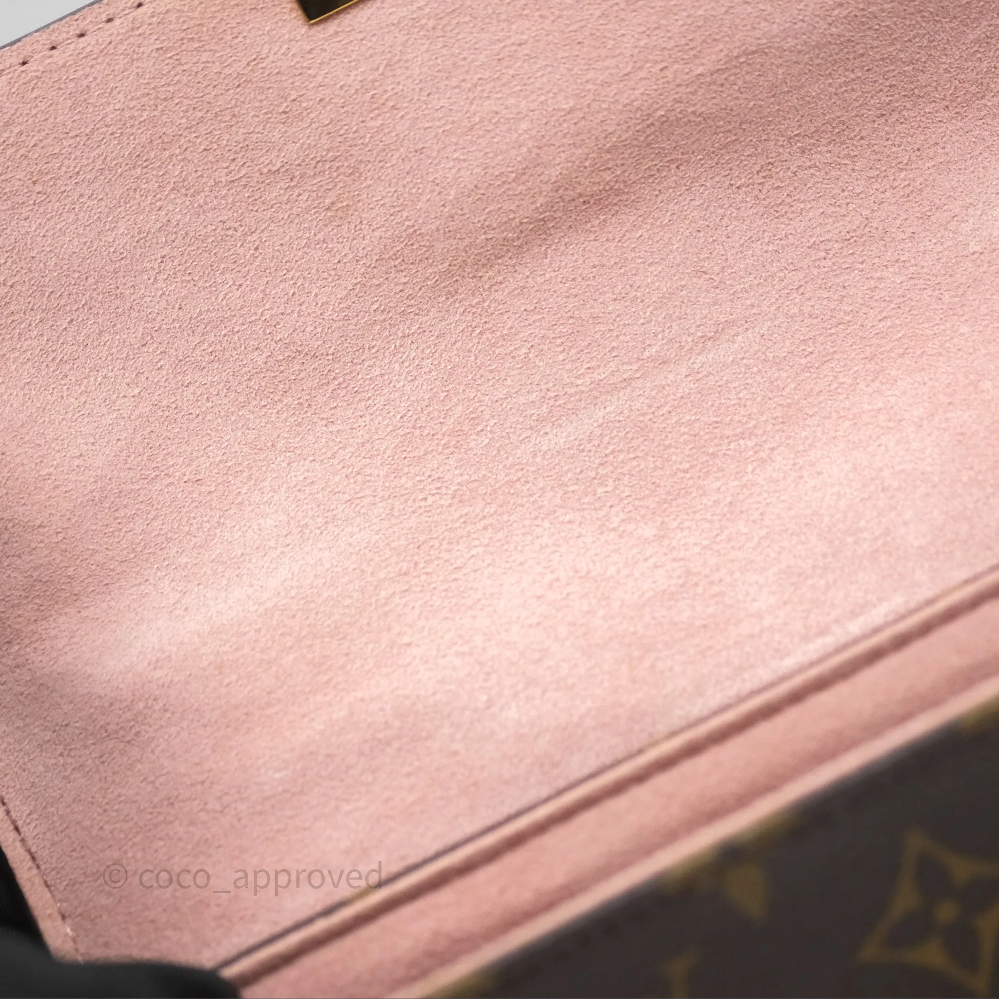 Louis Vuitton Monogram Locky BB Rose Poudre