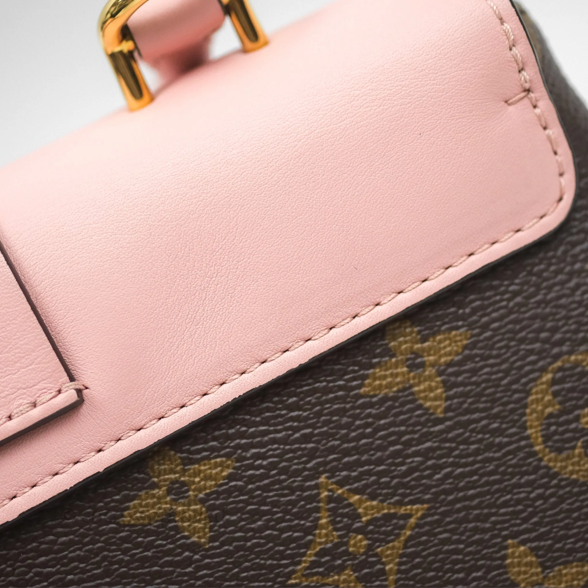 Louis Vuitton Monogram Locky BB Rose Poudre