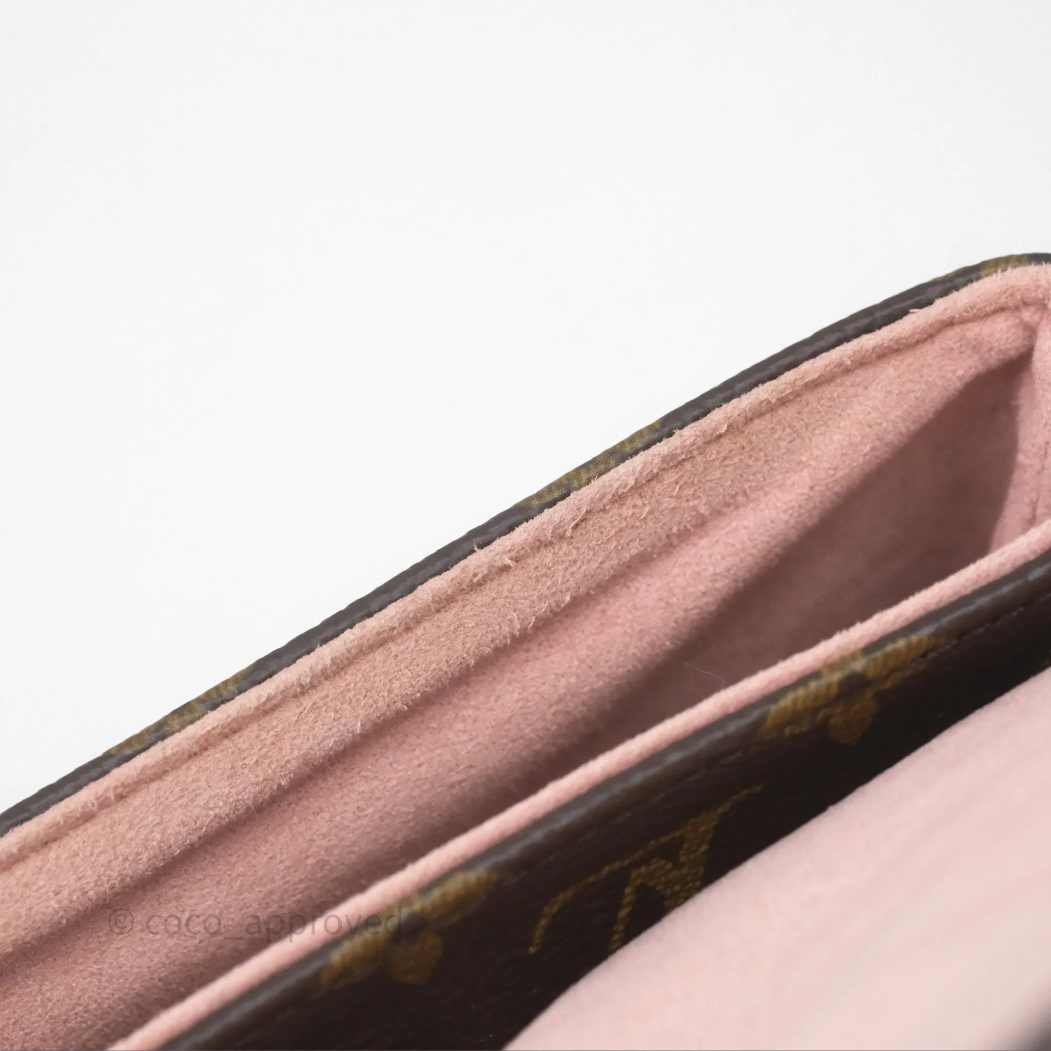 Louis Vuitton Monogram Locky BB Rose Poudre