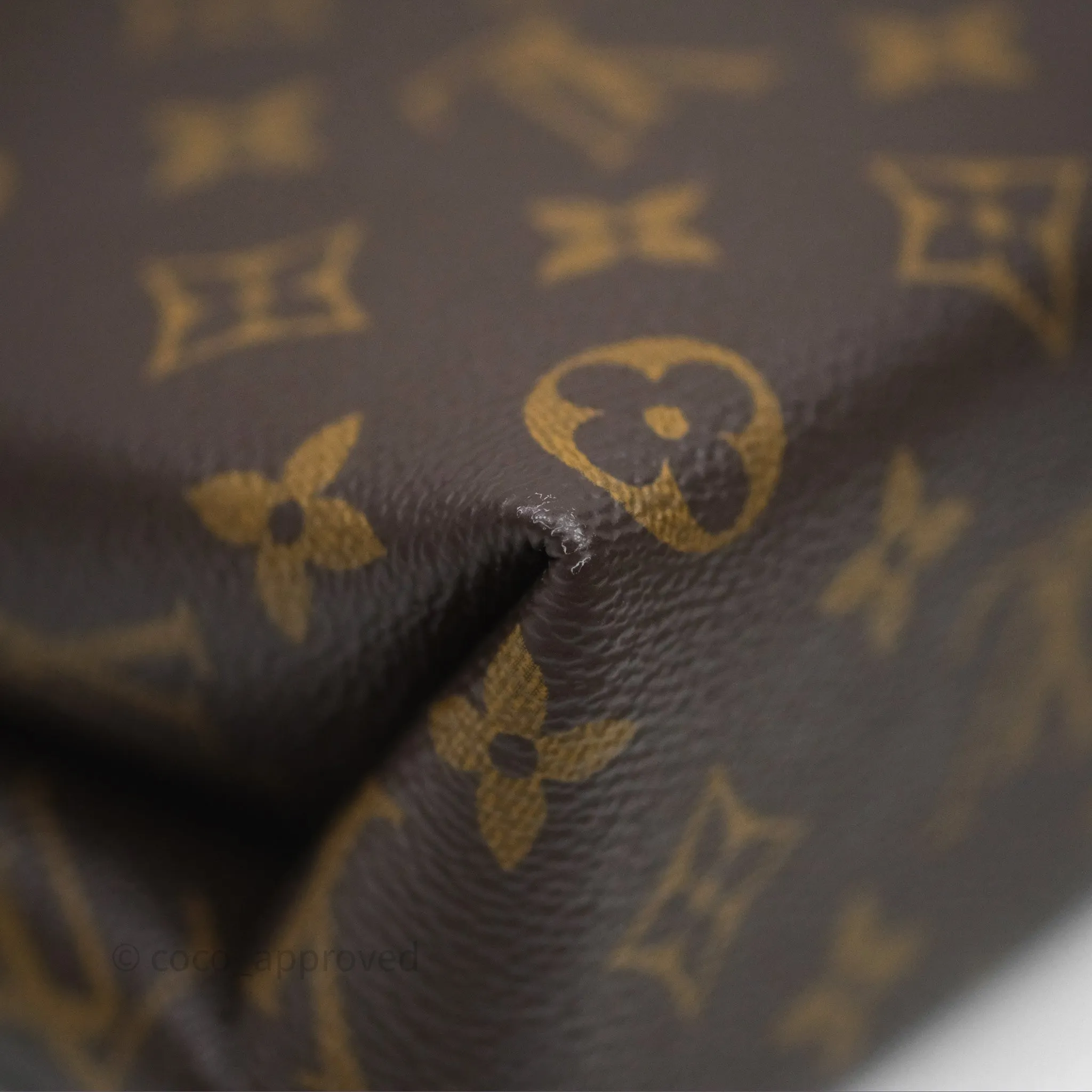 Louis Vuitton Monogram Locky BB Rose Poudre