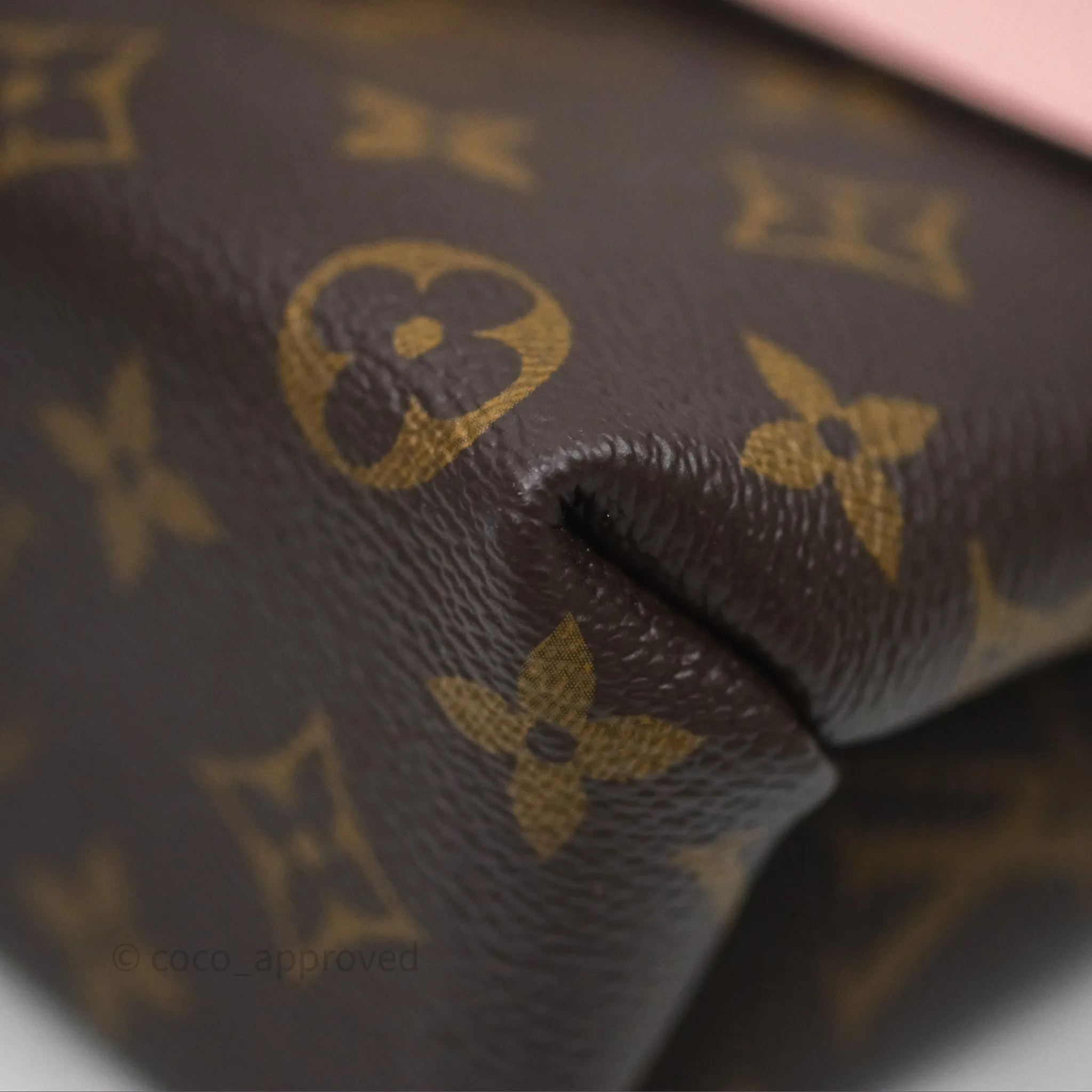 Louis Vuitton Monogram Locky BB Rose Poudre