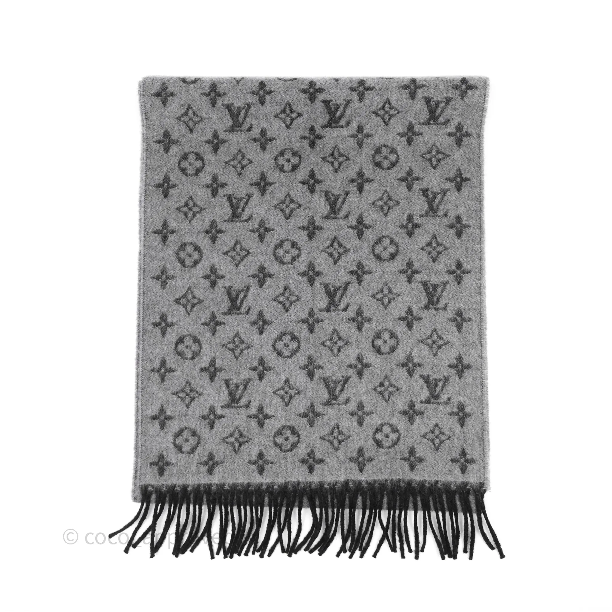 Louis Vuitton Monogram Scarf Grey Wool / Cashmere