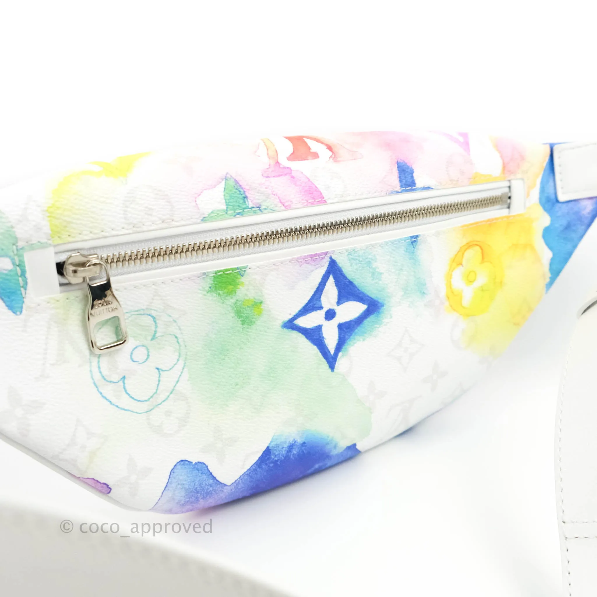 Louis Vuitton Monogram Watercolor Discovery Bumbag Multicolor