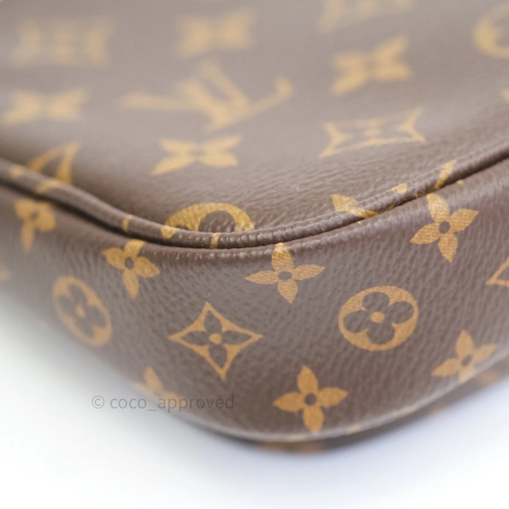 Louis Vuitton Multi Pochette Accessories Monogram Khaki
