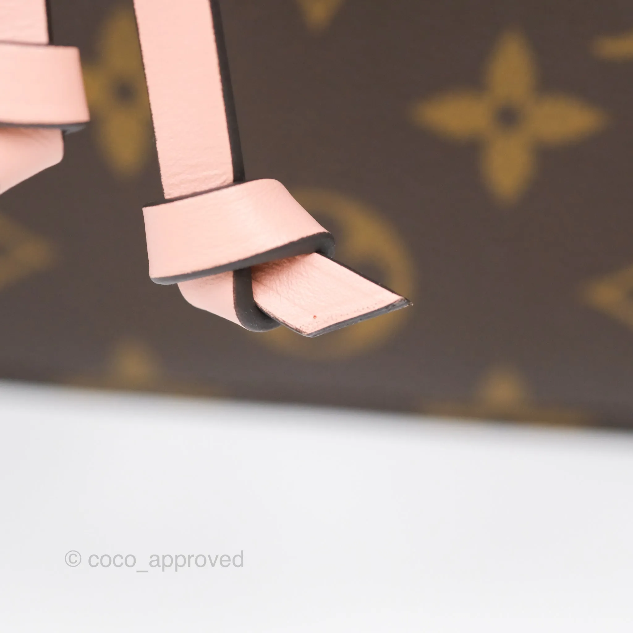 Louis Vuitton Neonoe MM Monogram Pink