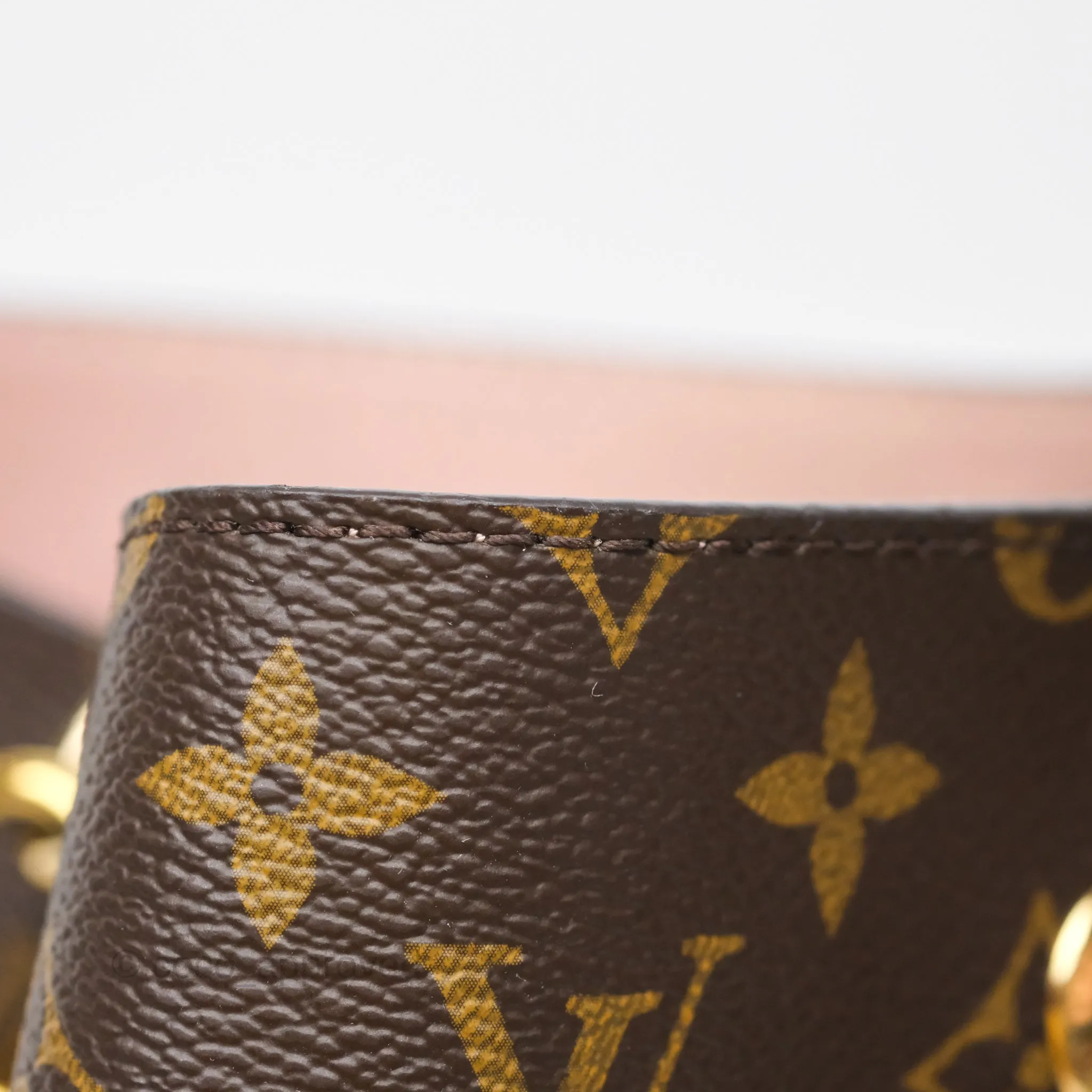 Louis Vuitton Neonoe MM Monogram Pink