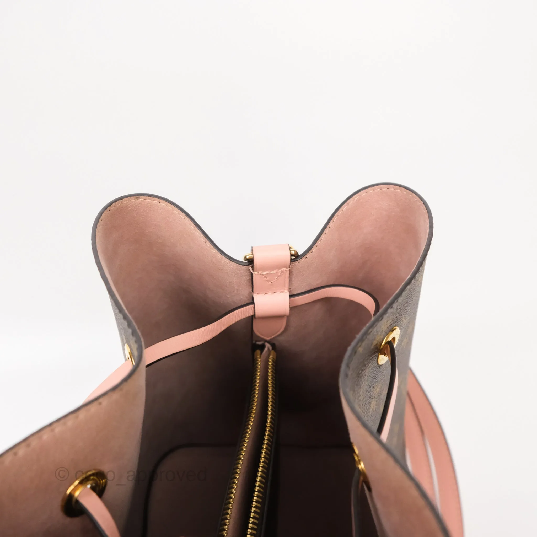 Louis Vuitton Neonoe MM Monogram Pink