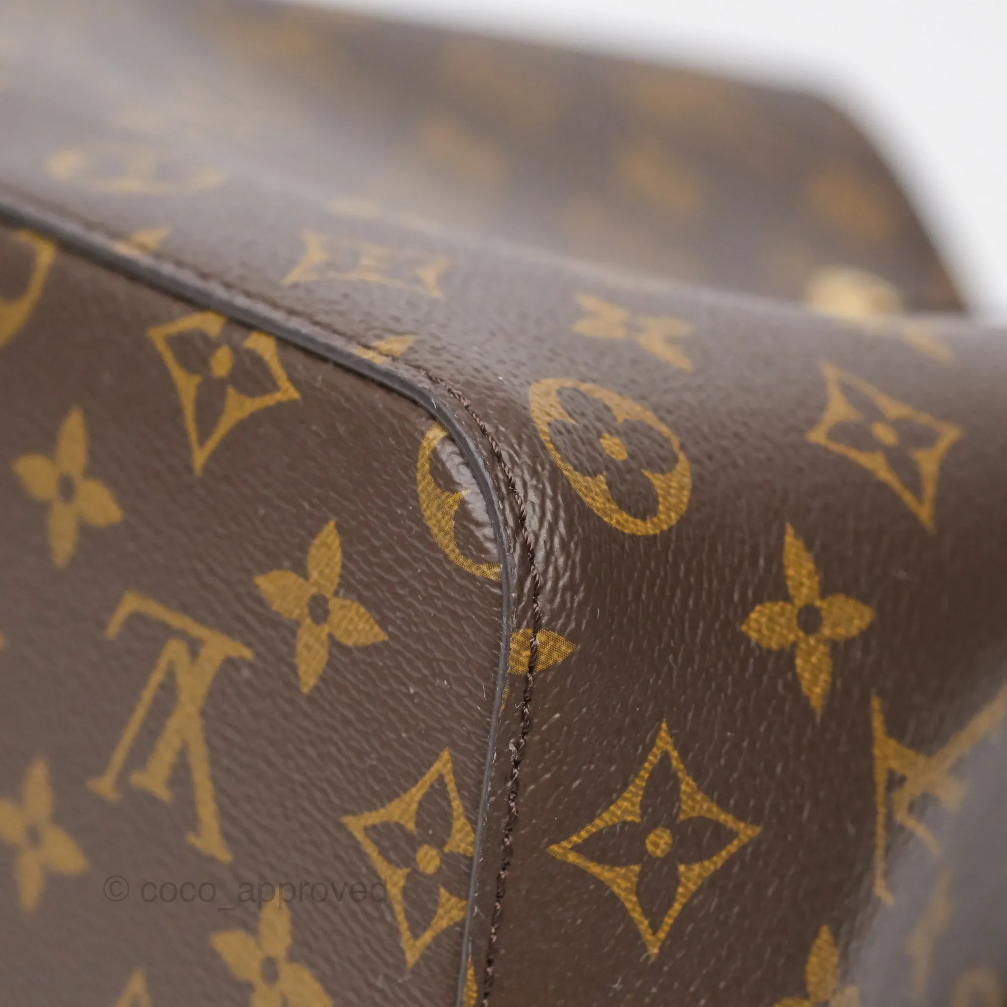 Louis Vuitton Neonoe MM Monogram Pink