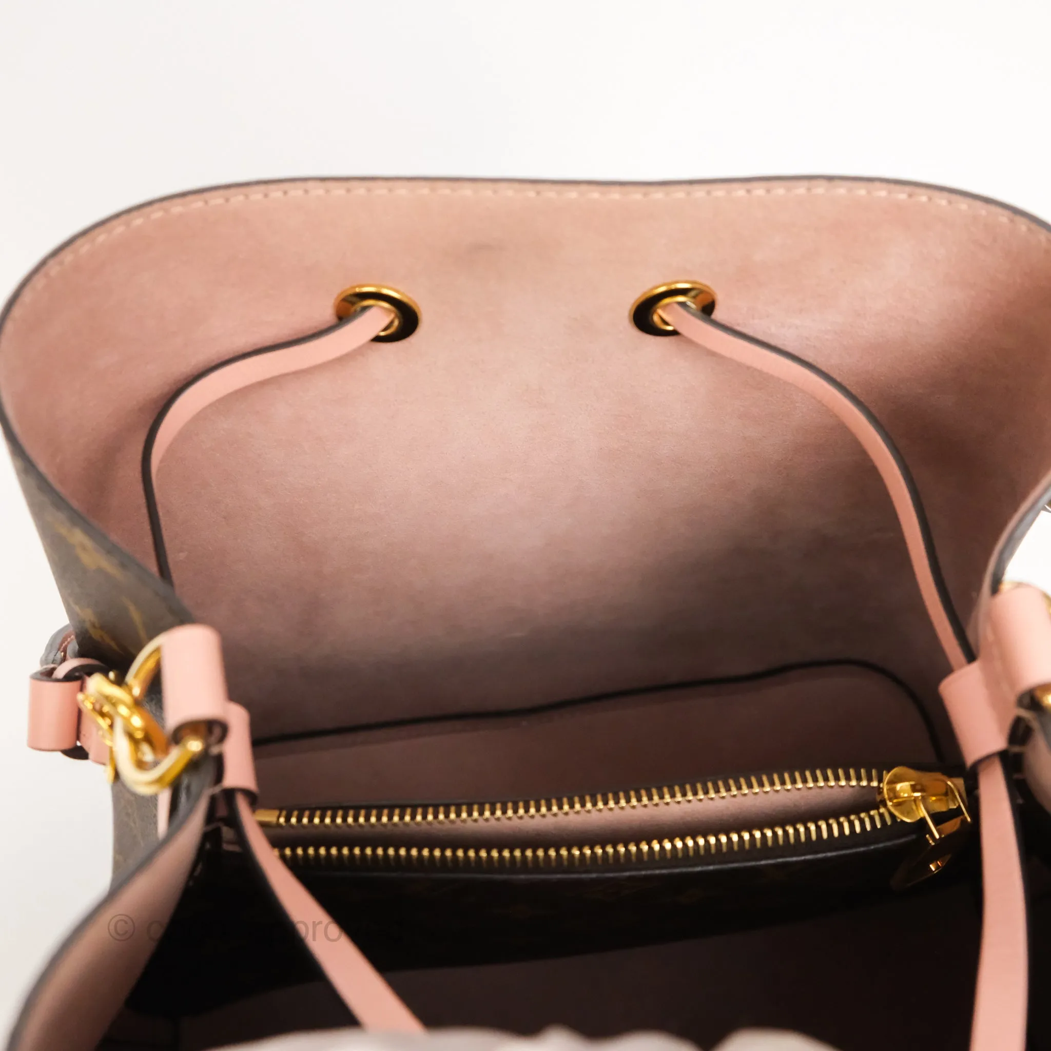 Louis Vuitton Neonoe MM Monogram Pink