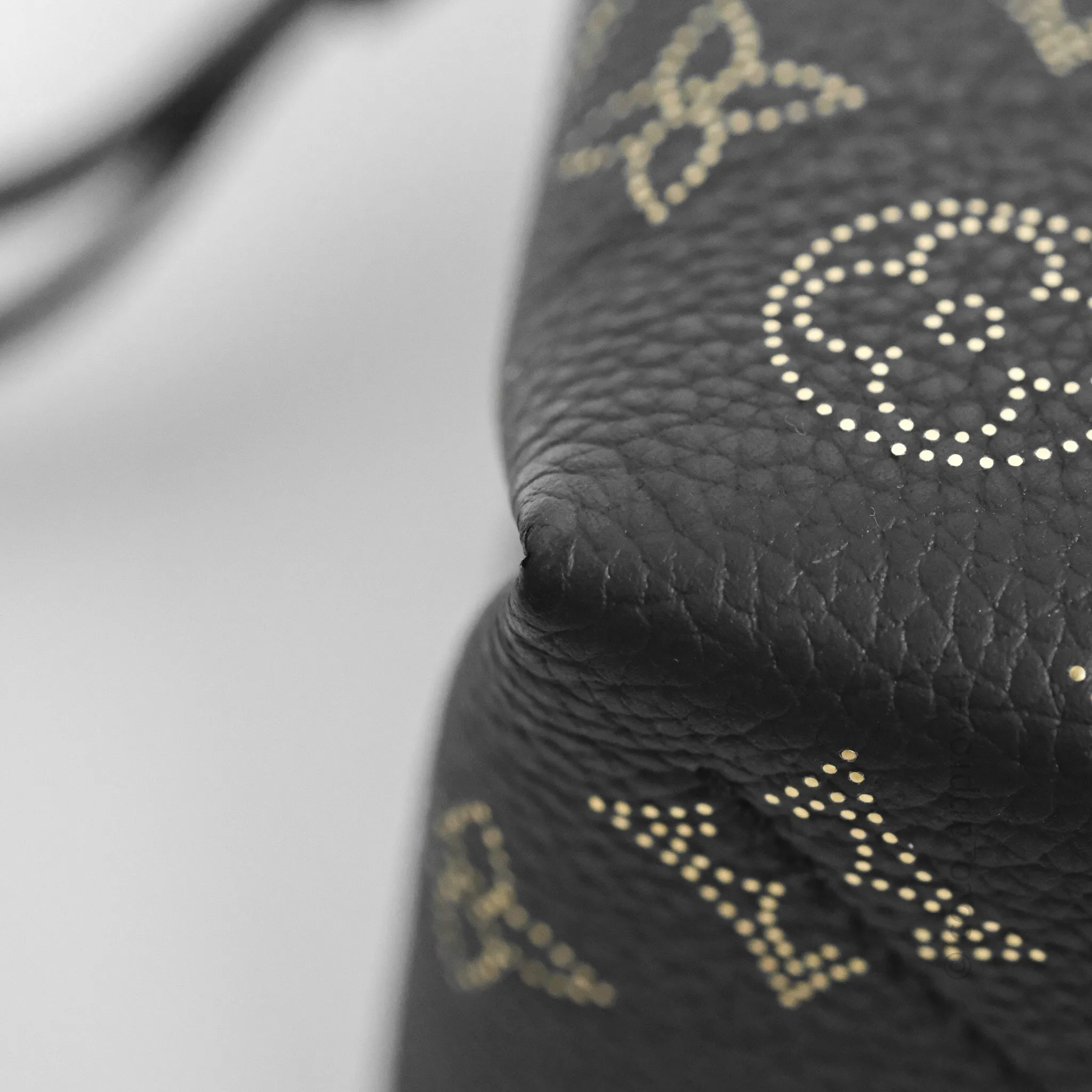 Louis Vuitton Pico Bella Mahina Black Gold