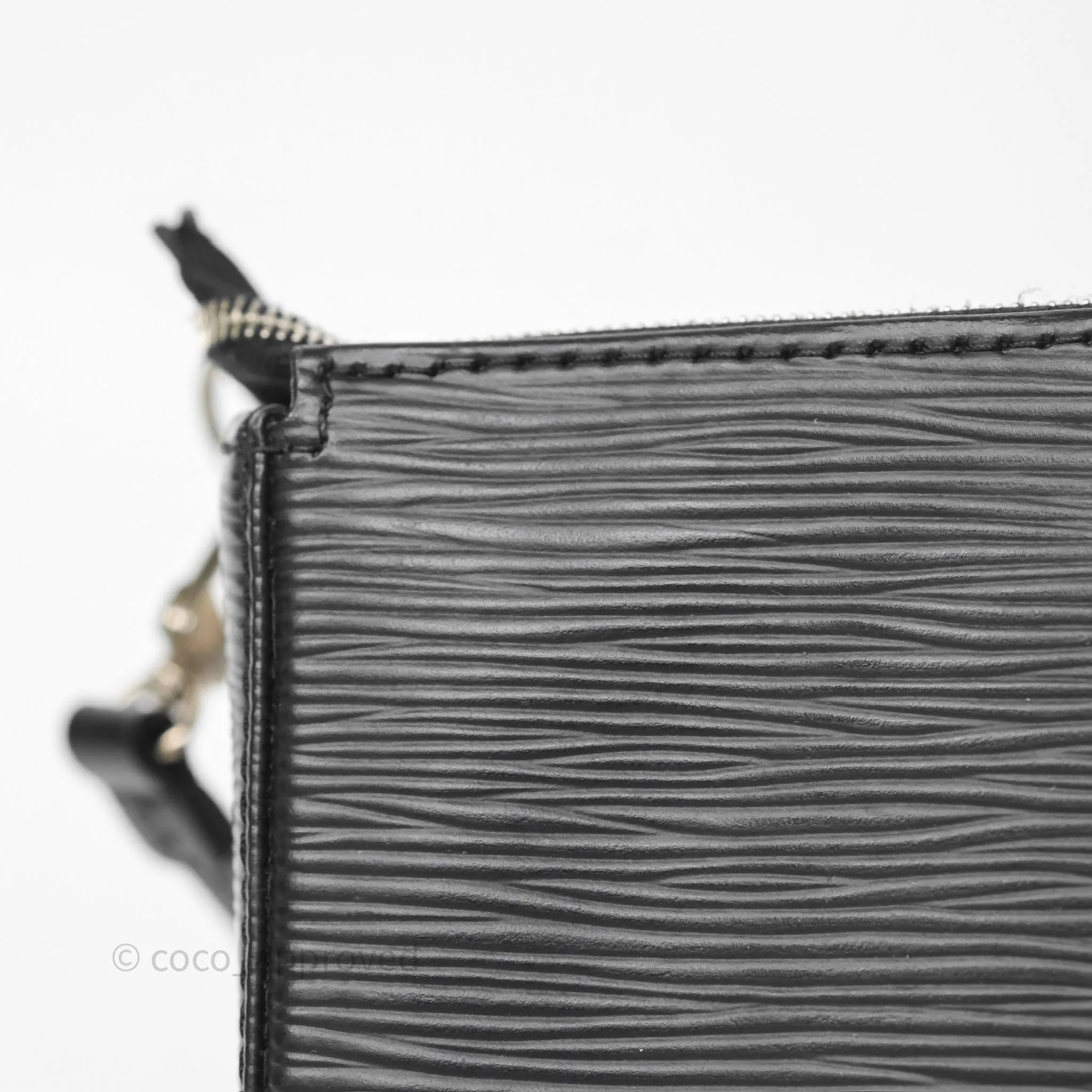Louis Vuitton Pochette Black Epi