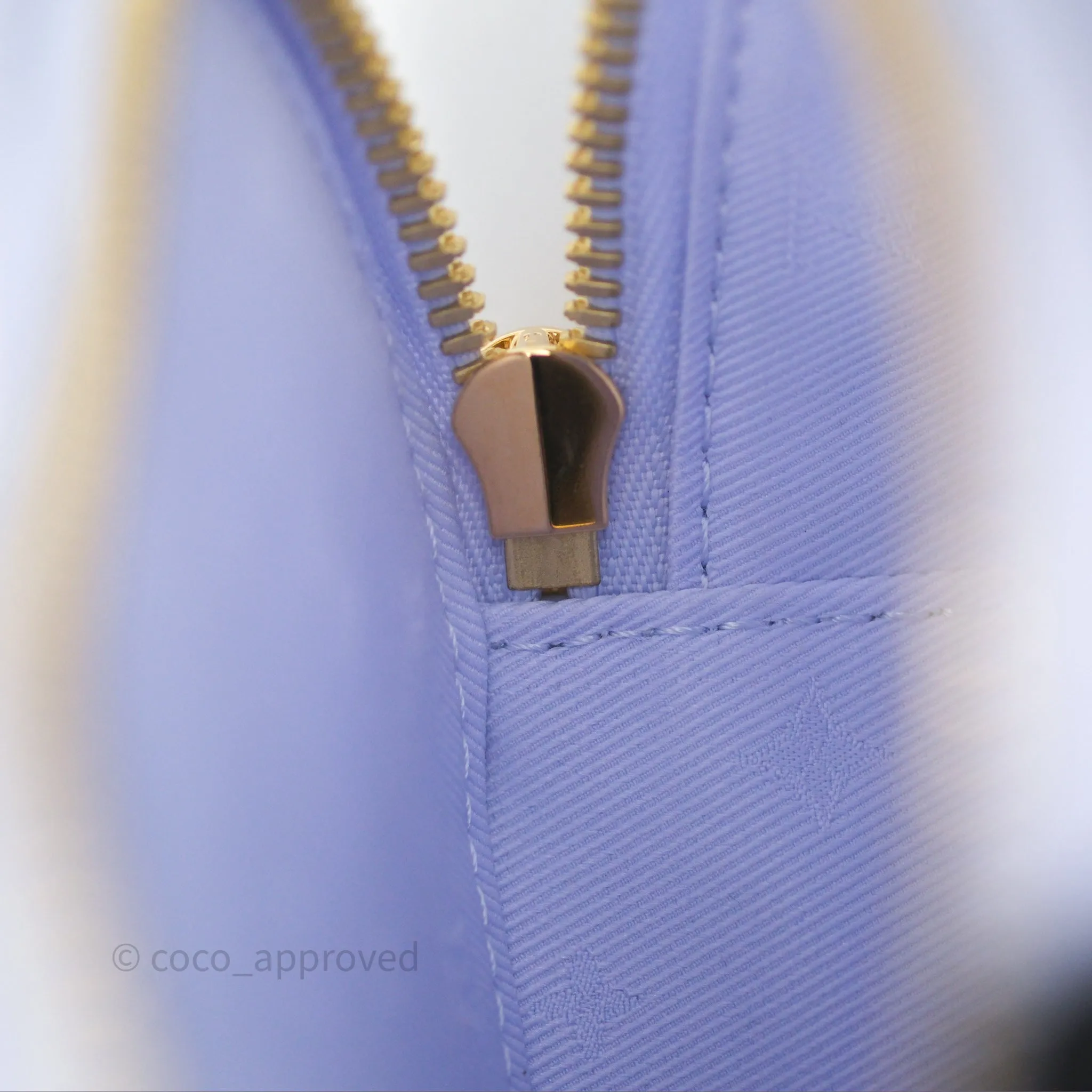 Louis Vuitton Pop My Heart Lilac