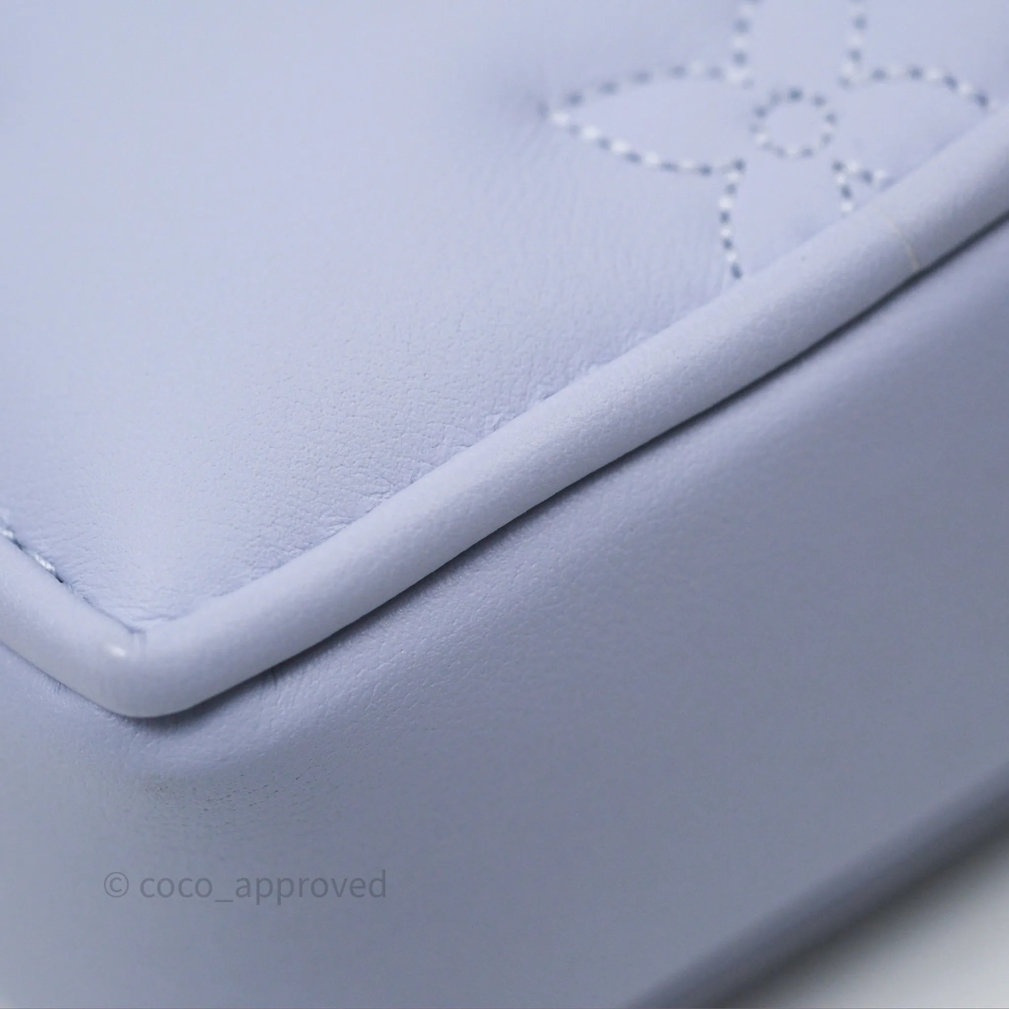 Louis Vuitton Pop My Heart Lilac