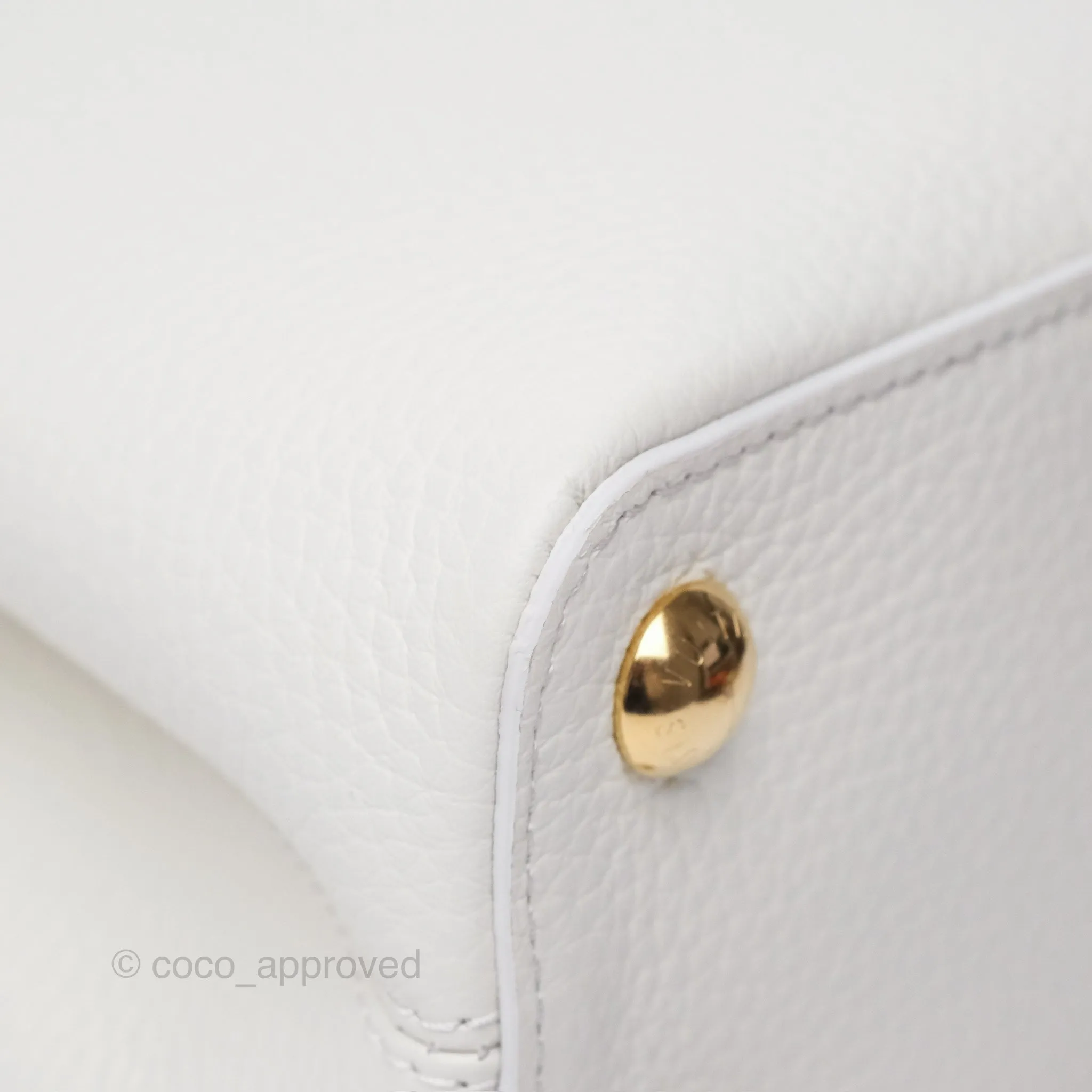 Louis Vuitton Taurillon Capucines BB Snow