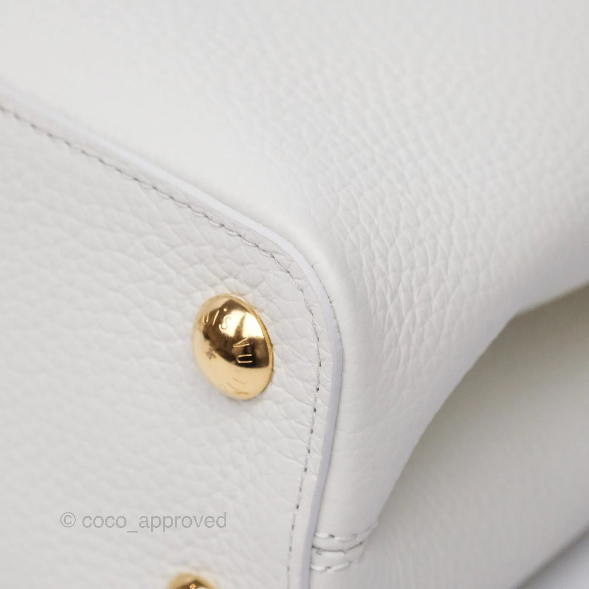 Louis Vuitton Taurillon Capucines BB Snow