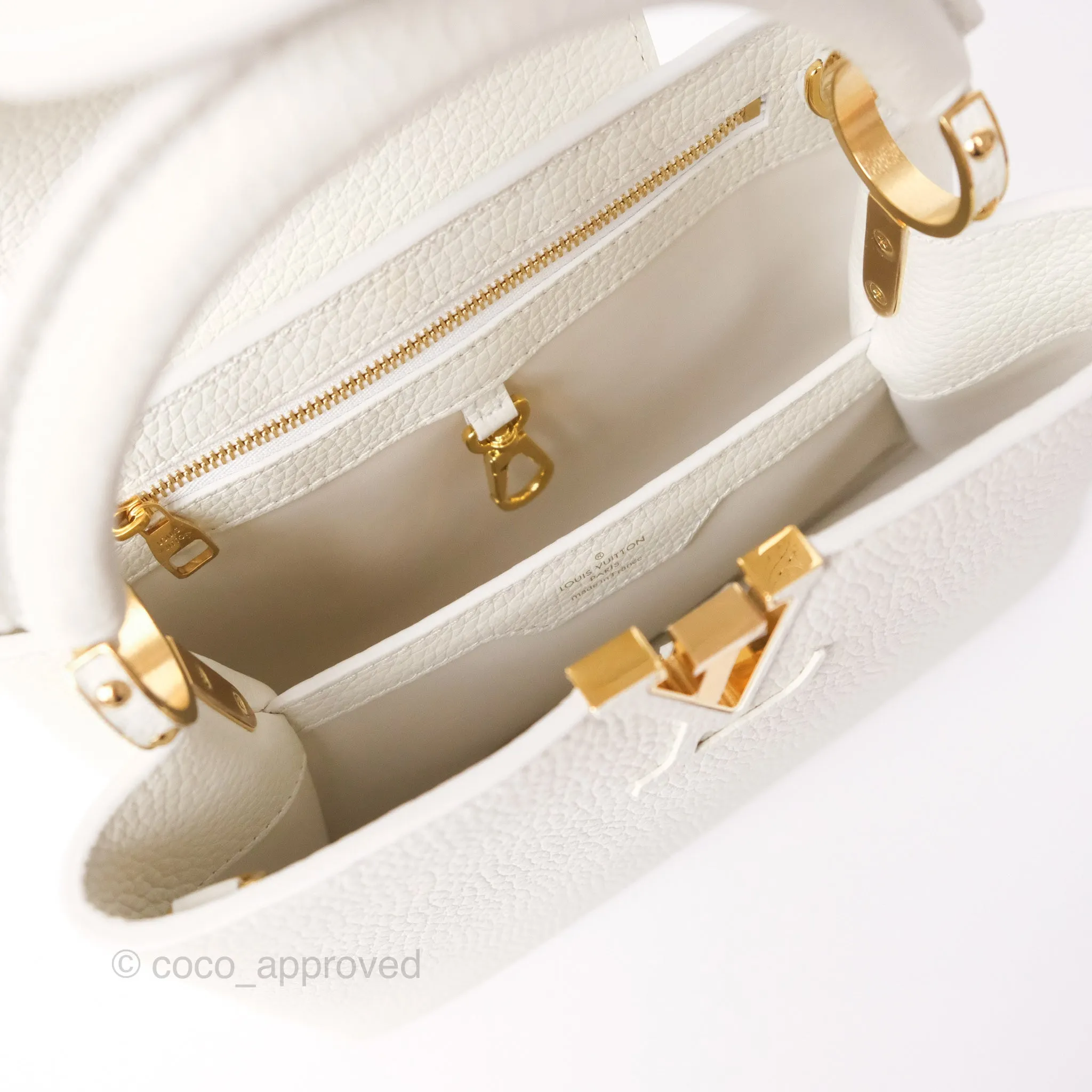 Louis Vuitton Taurillon Capucines BB Snow
