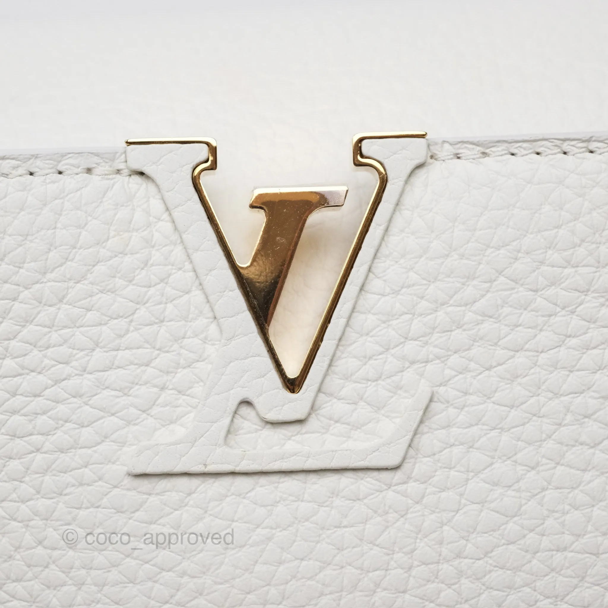 Louis Vuitton Taurillon Capucines BB Snow